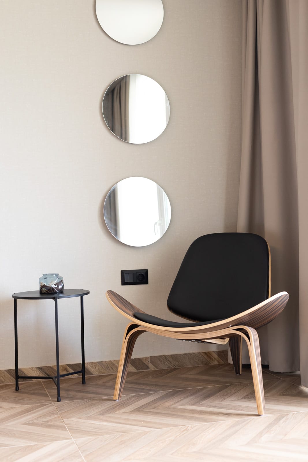 Mythic Blue Suite with Hot Tub &amp; Olympus View