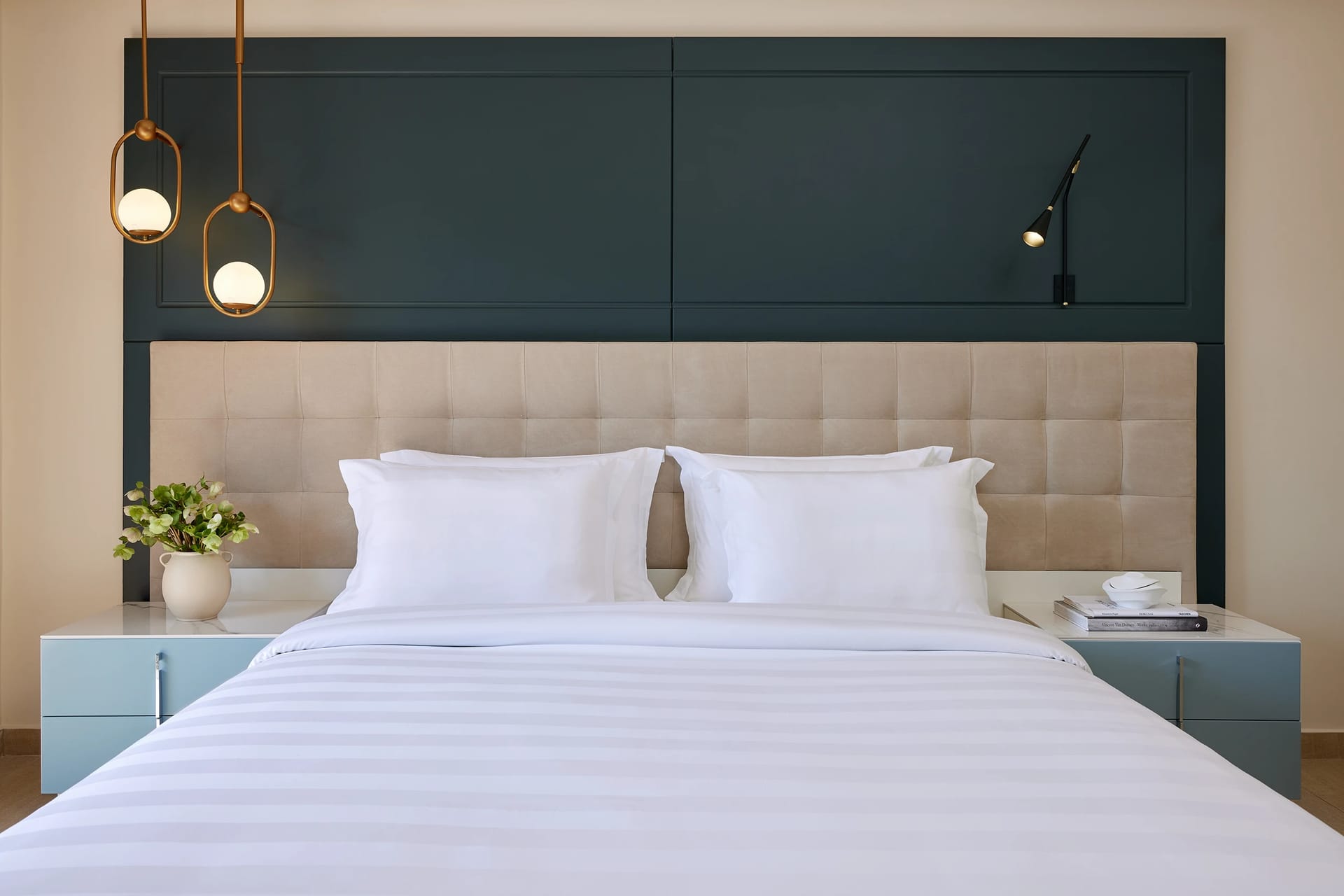 Elegant Double (Side Sea View)