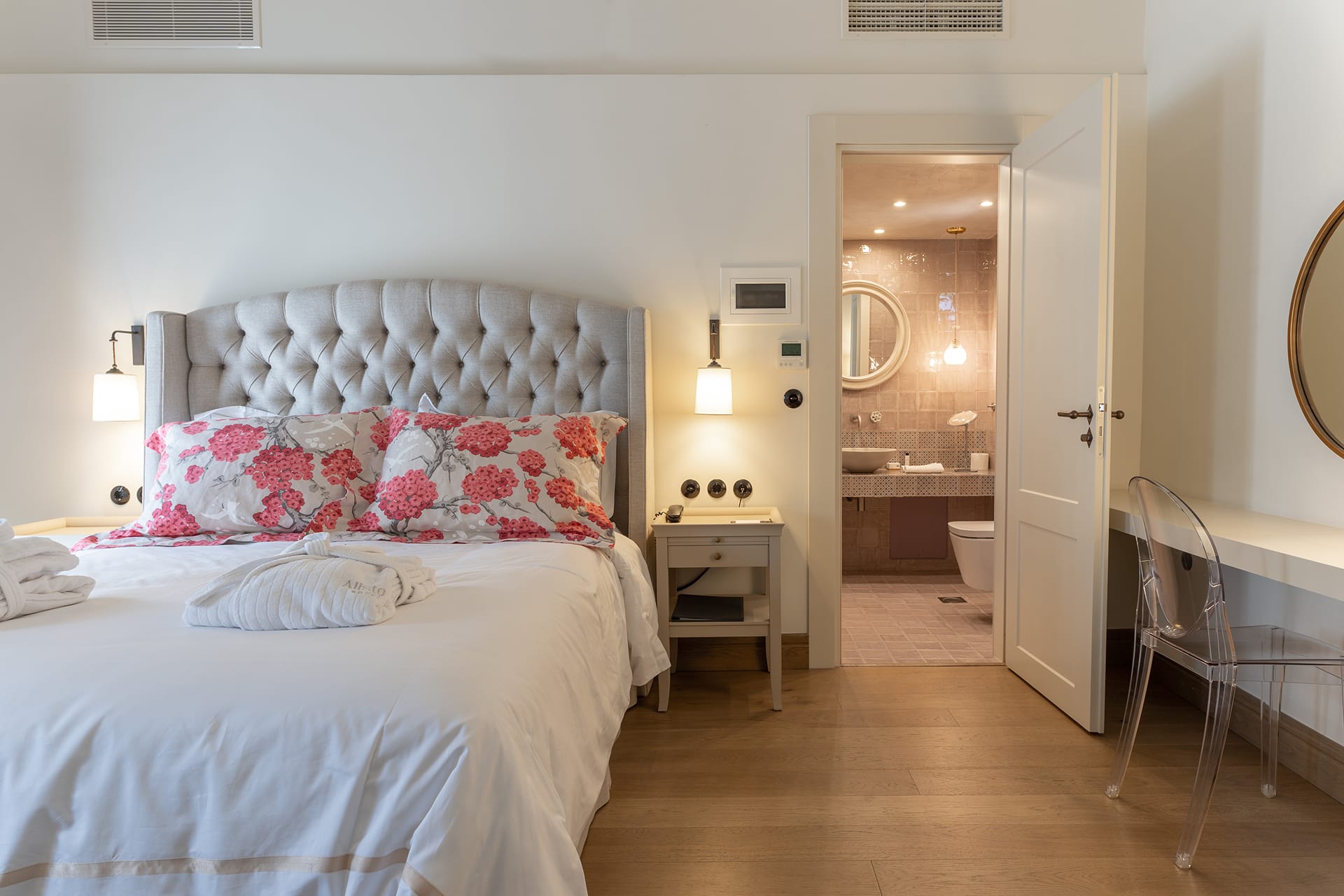 Classic Room