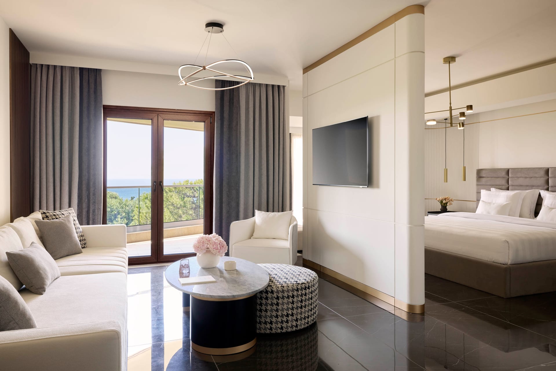Orion Suite One Bedroom Sea View