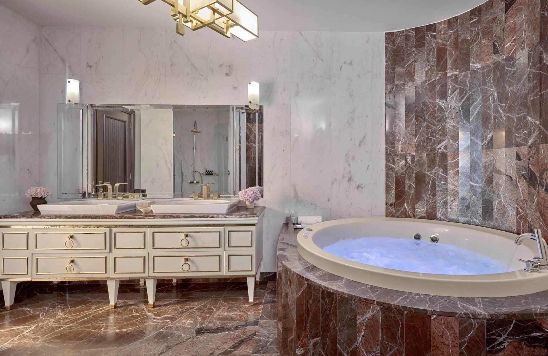 Pomegranate Suite One Bedroom Sea View