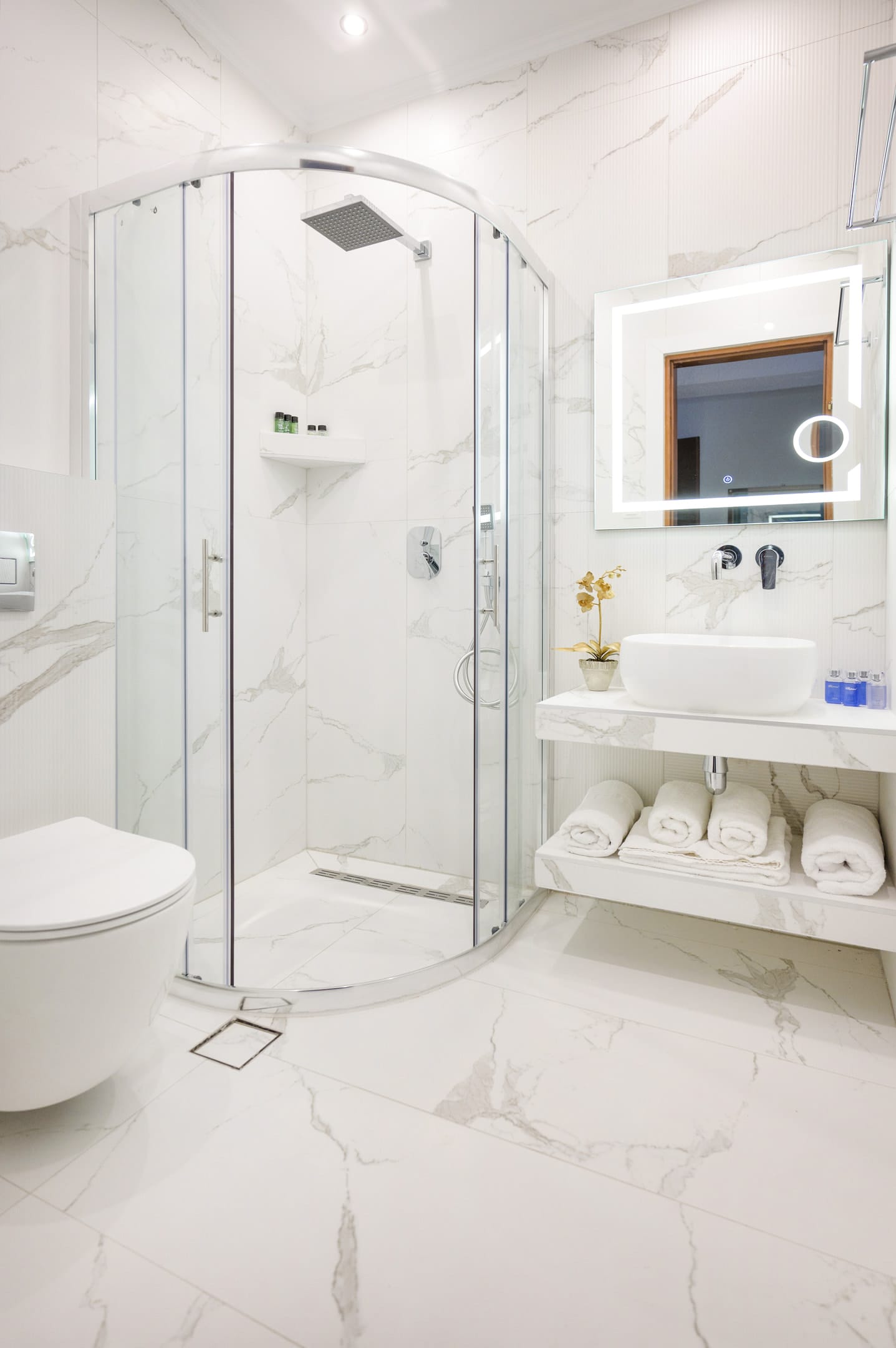 Superior Quadruple Room Pool View