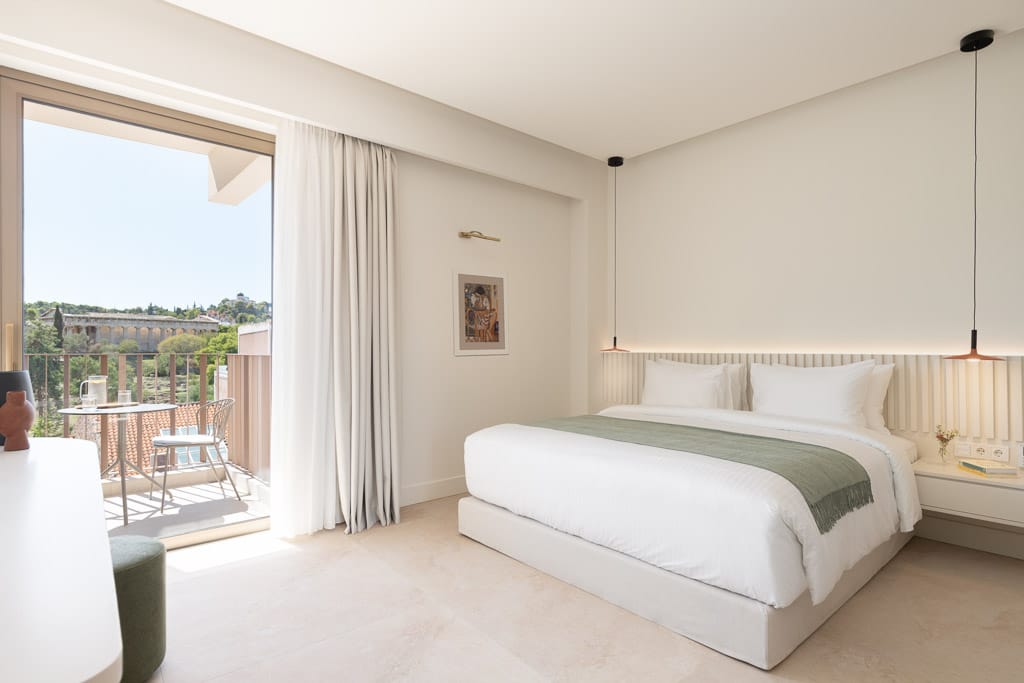 Superior Double Acropolis View