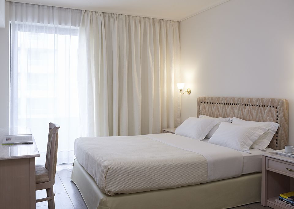 Classic Double/Τwin Side Sea View Room