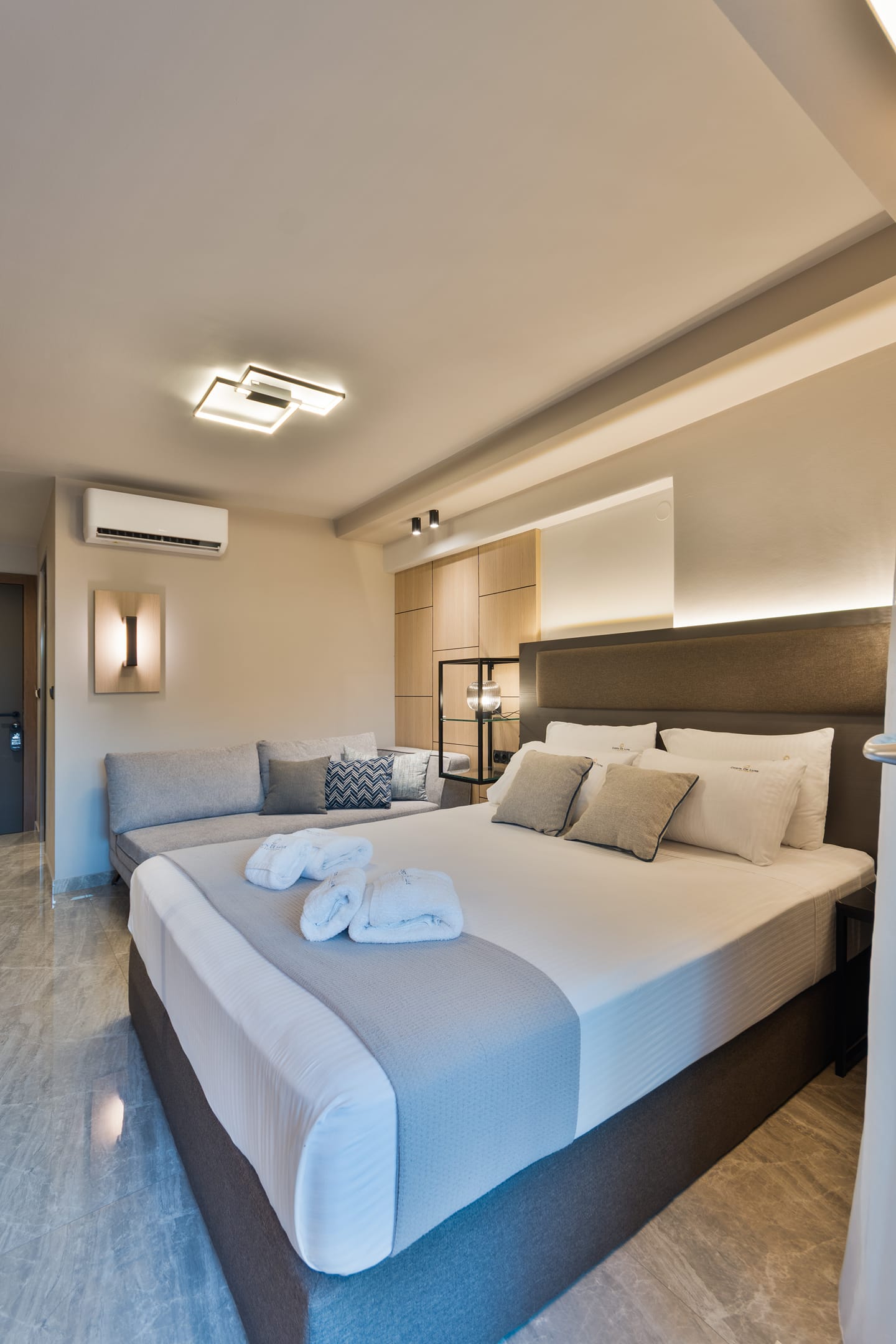 Ground Floor Suite
