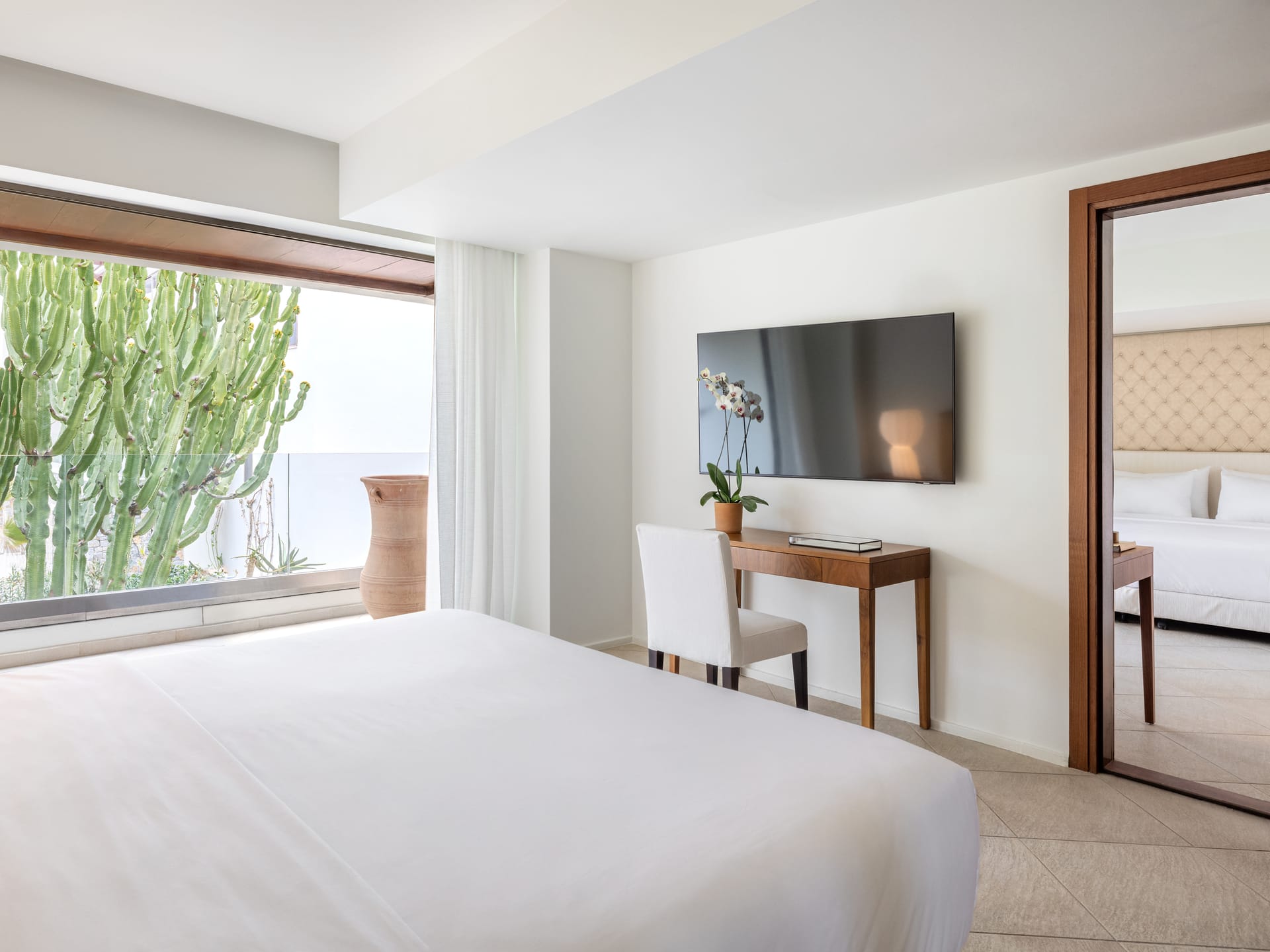 2-bedroom suite