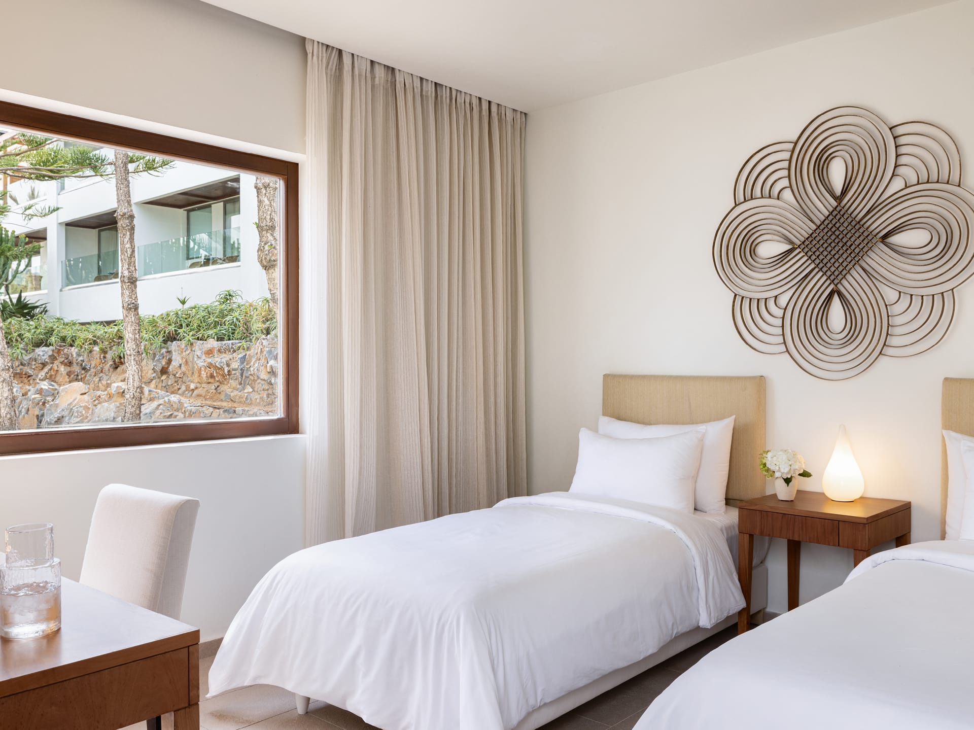 2-Bedroom Suite Gym &amp; Private Pool
