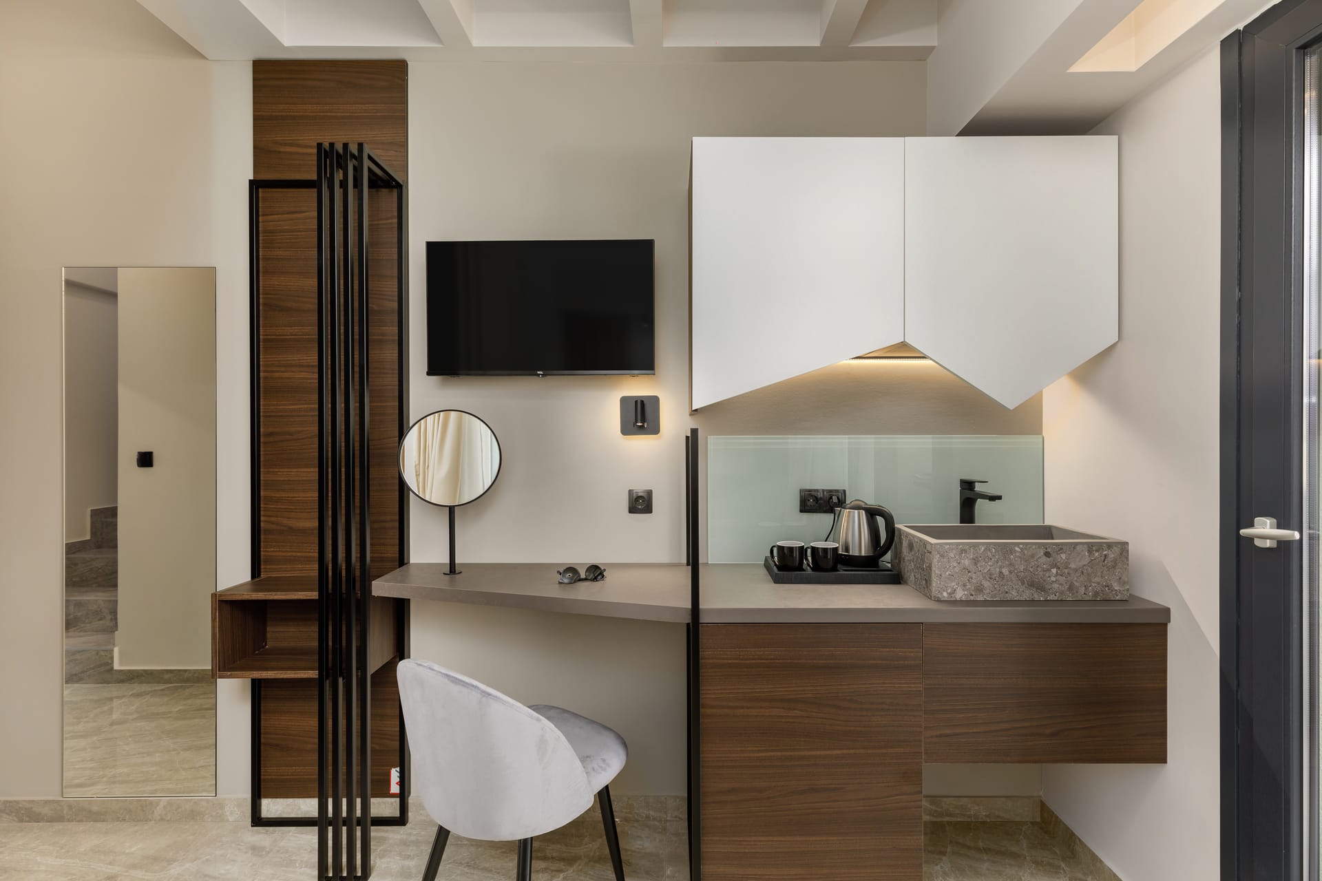 Deluxe Suite with Sea View