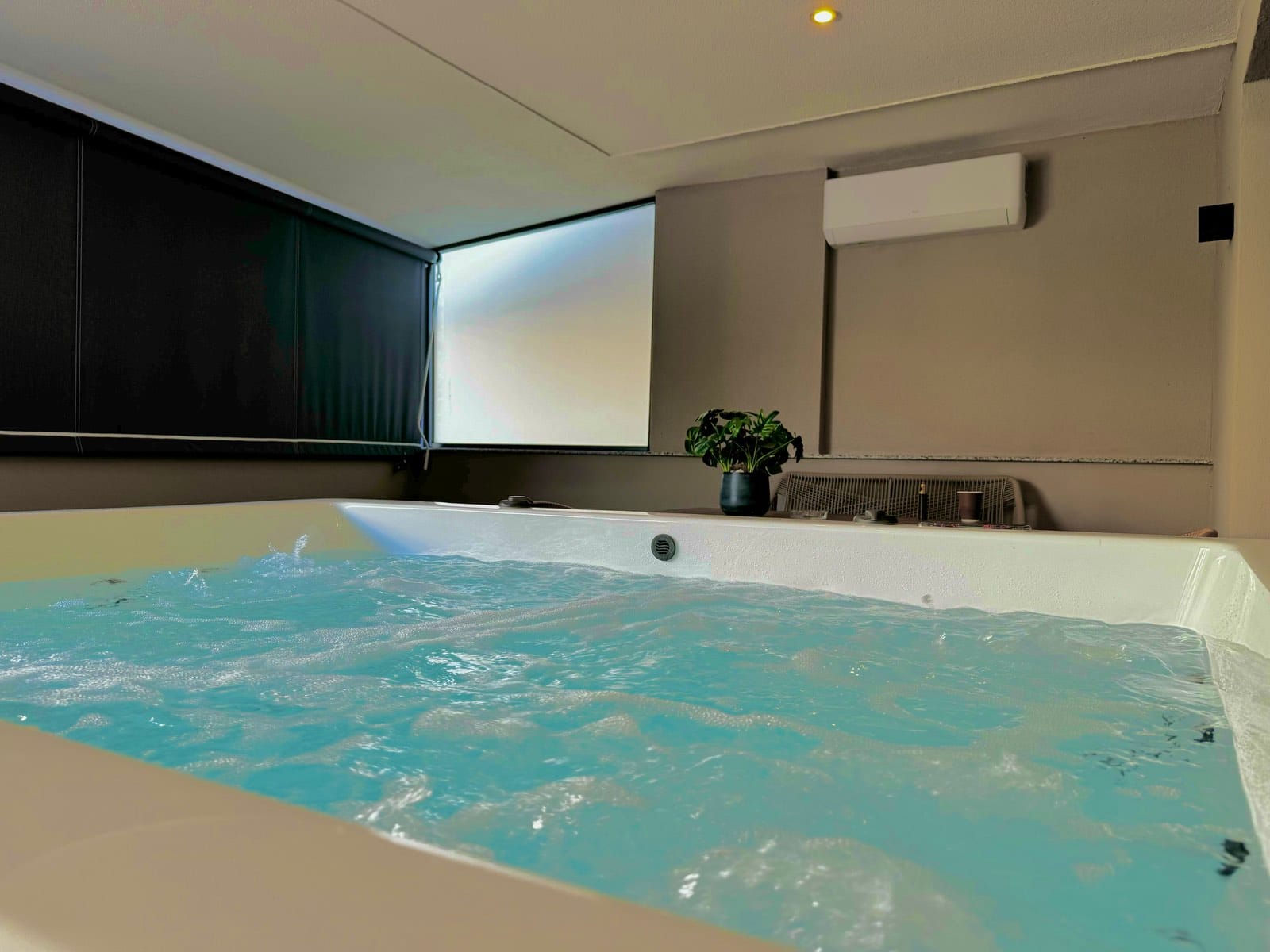 King Suite with Spa Bath