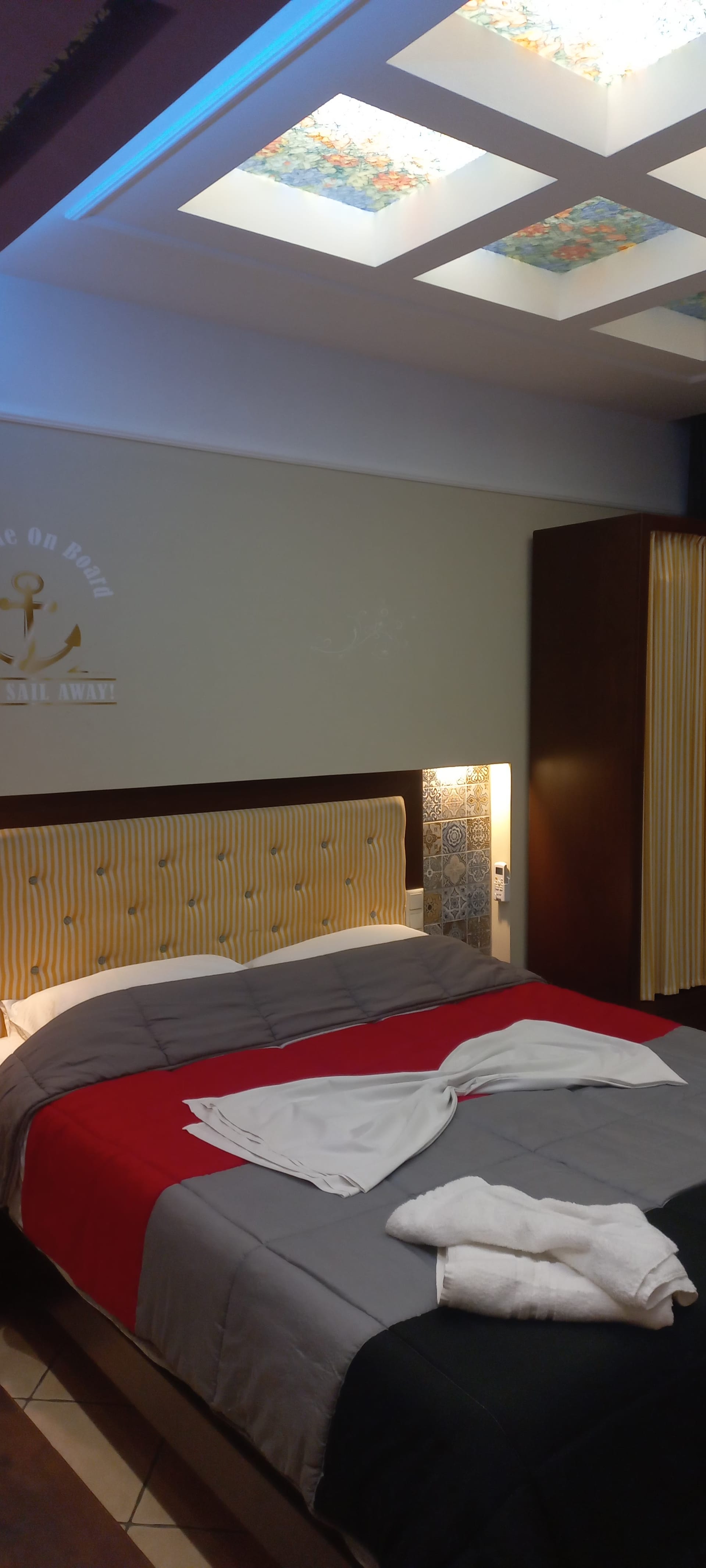 Standard Room with Garden View