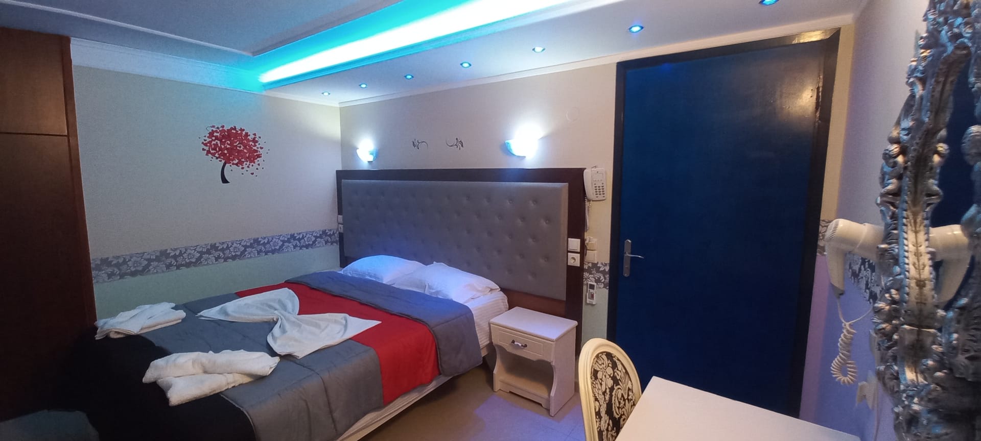 Standard Room with Garden View