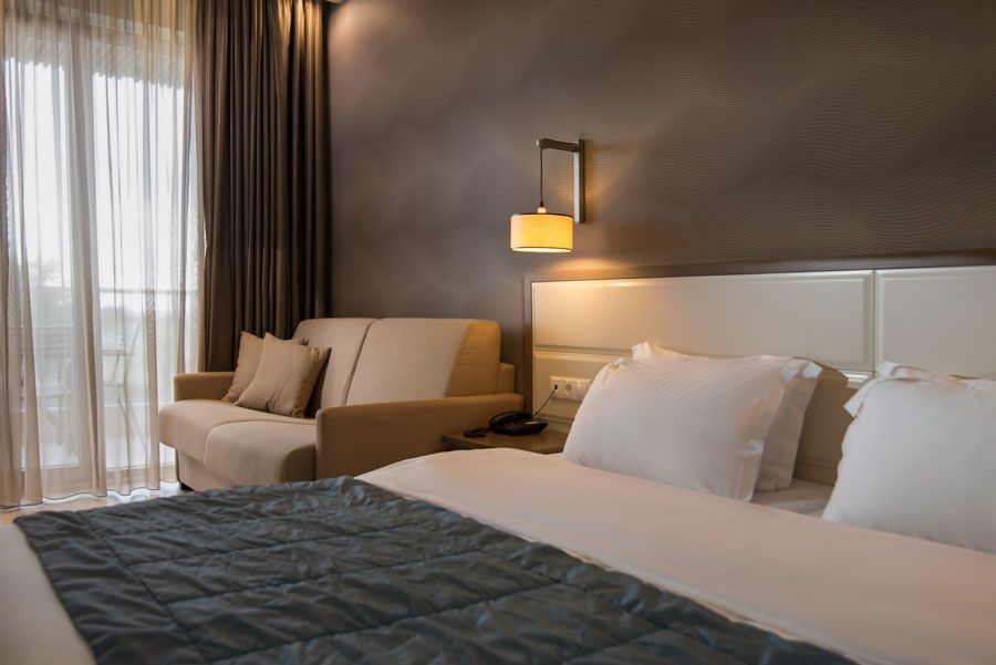 Family Room Inland View