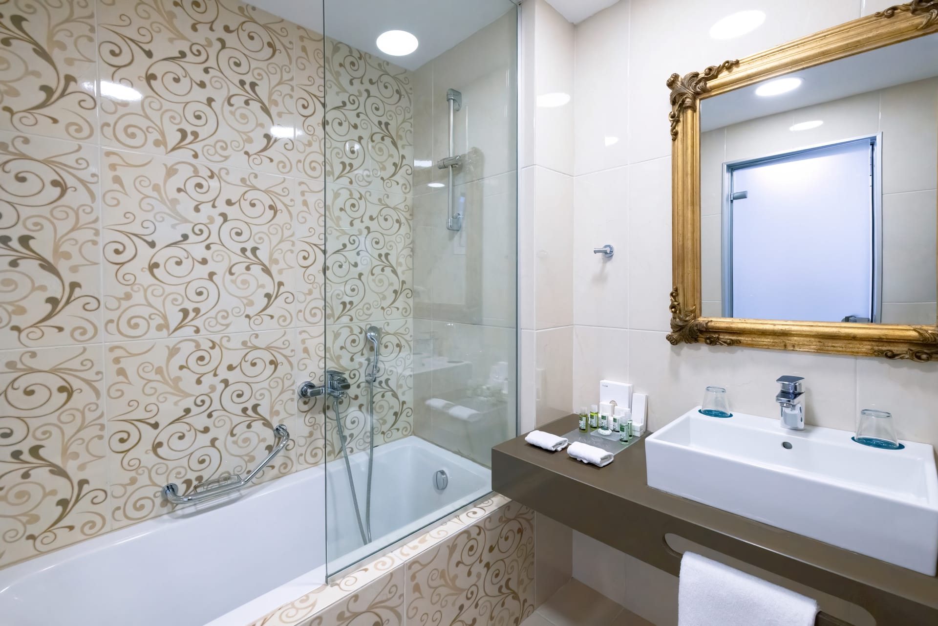 2 Bedrooms Family De Lux Private Pool