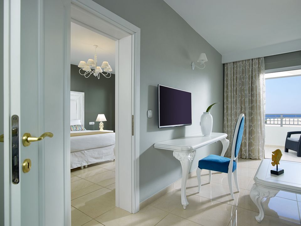 Deluxe Suite Garden View