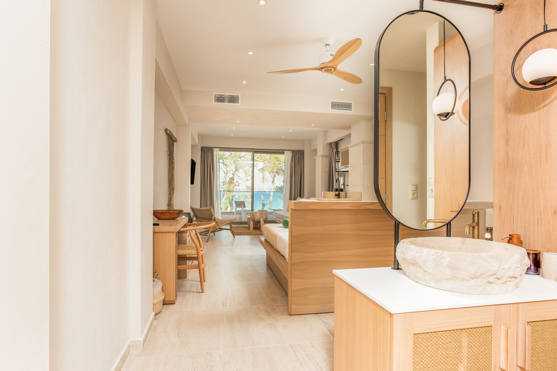 Executive Suite | Sea View | Indoor Jacuzzi