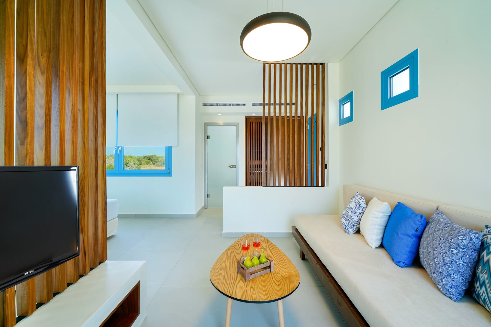 Posh Suite Outdoor Jacuzzi