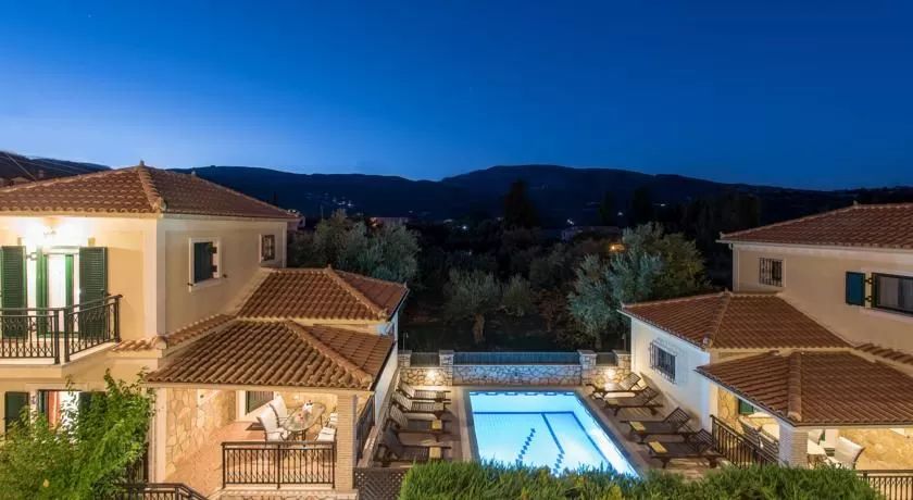 Special Offer Family Residence with Semi Pool