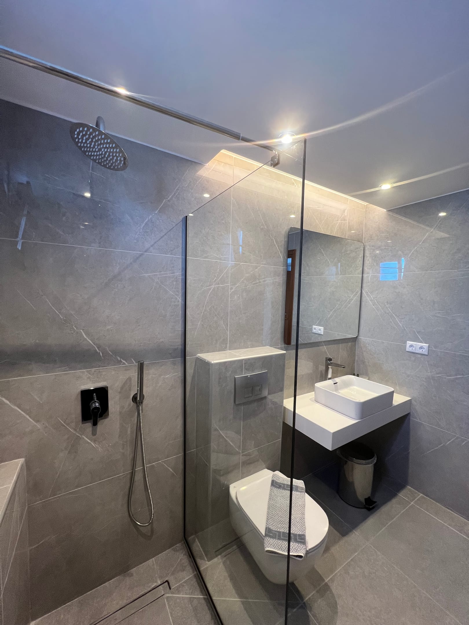 Triple Side Sea View