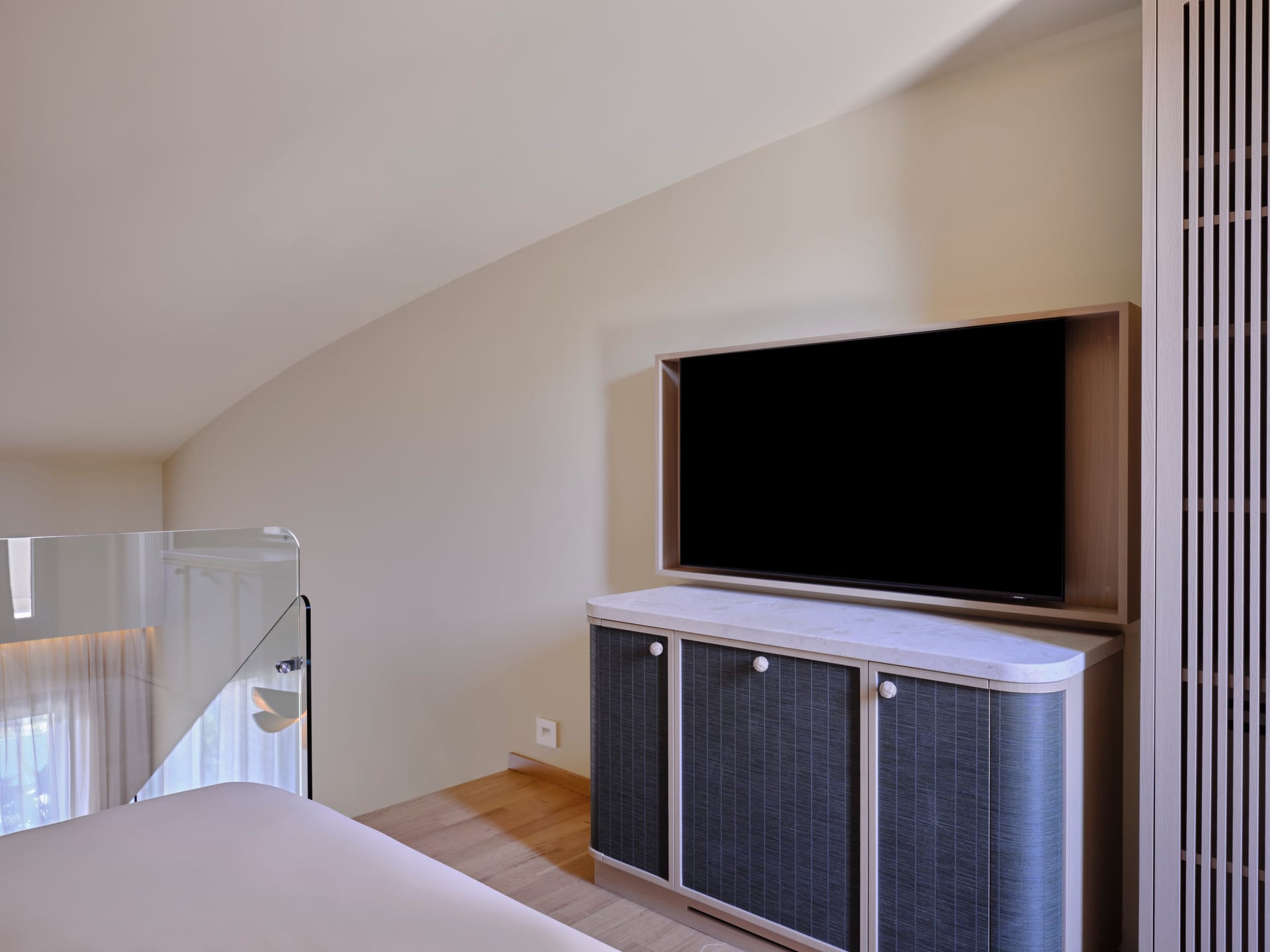 Botanical Loft Suite