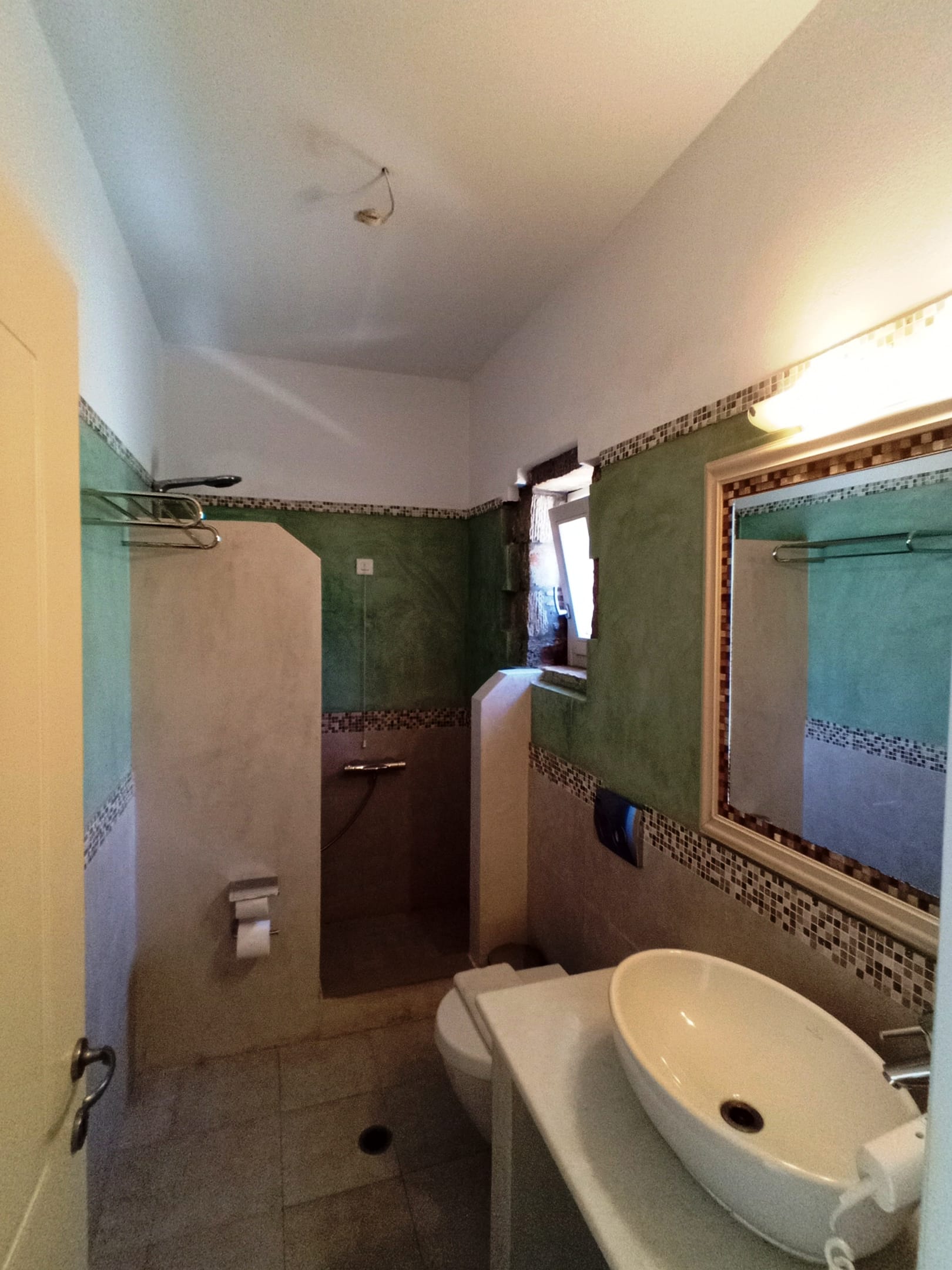 Family Apartment First Floor with Sea View