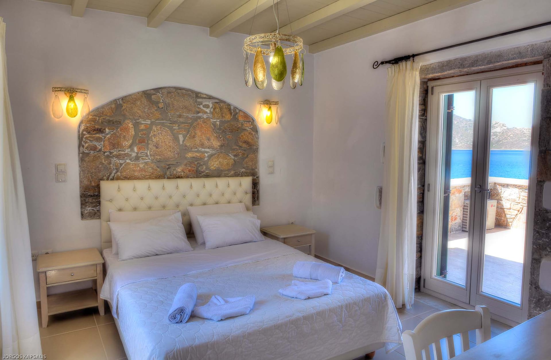 Family Suite with Sea View - Pool View