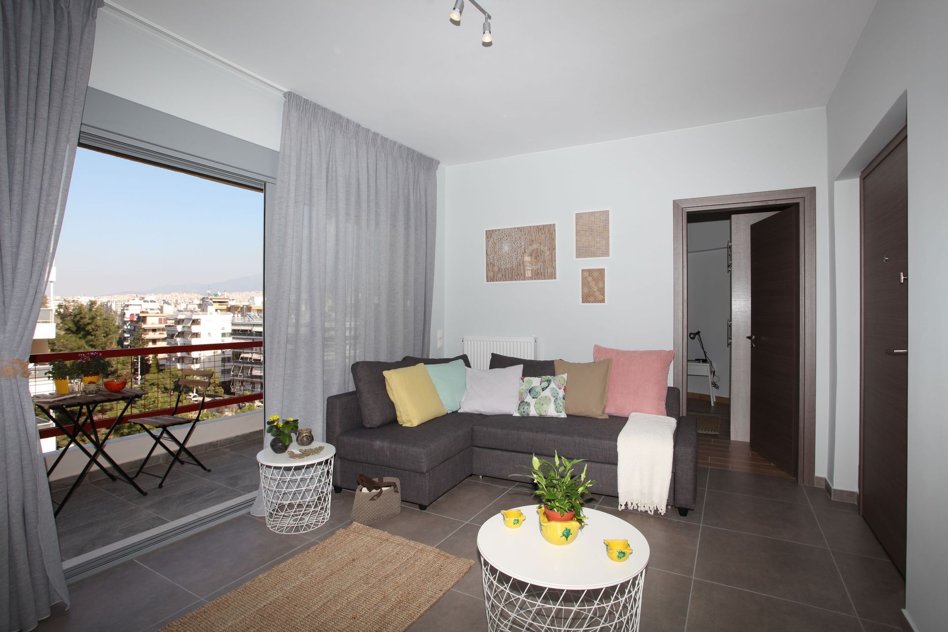 Edem beach apartment with mountain view – Karaoli ke Dimitriou 15 Palio Faliro