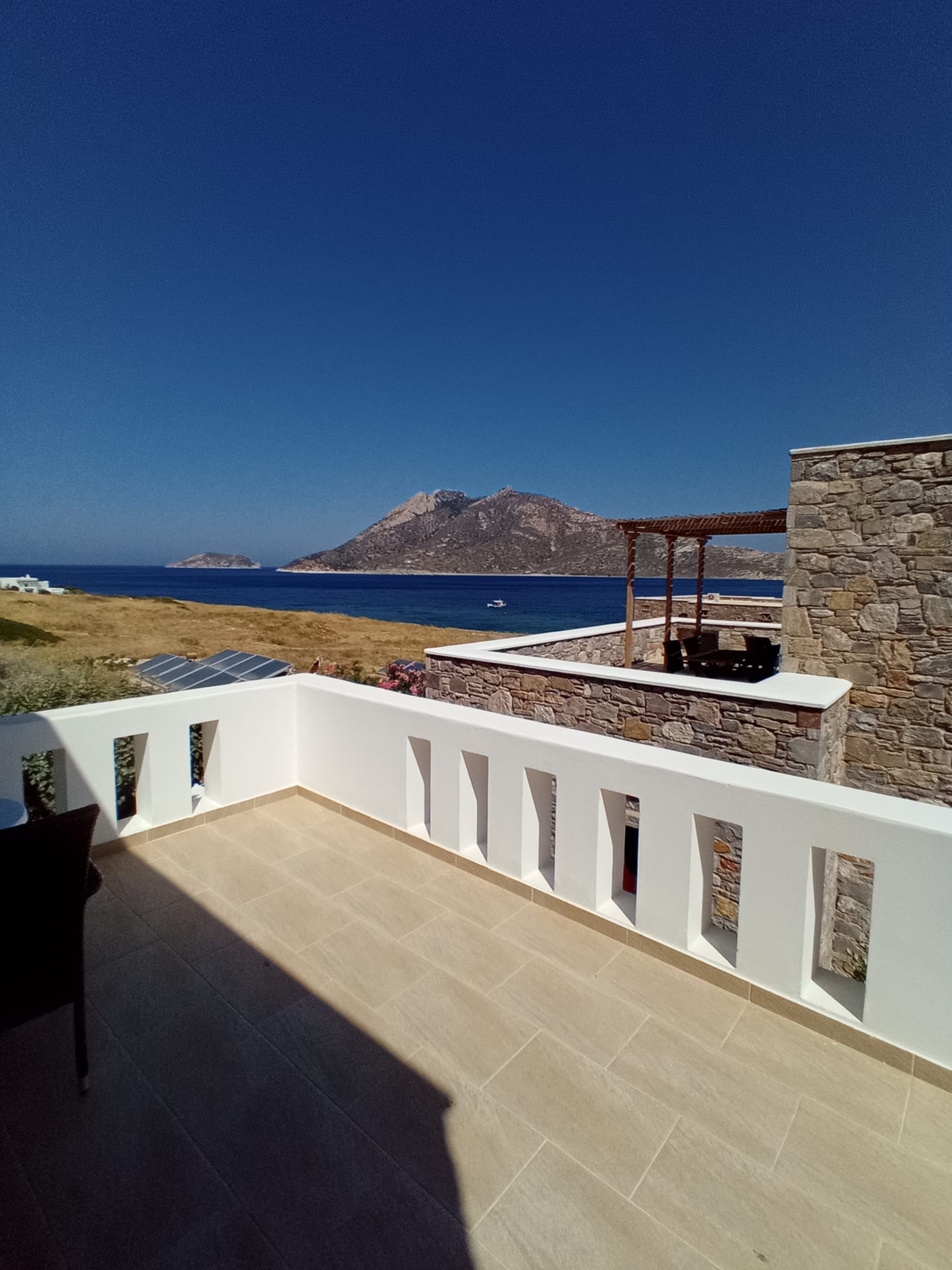 Standard Apartment Ground Floor with Side Sea View