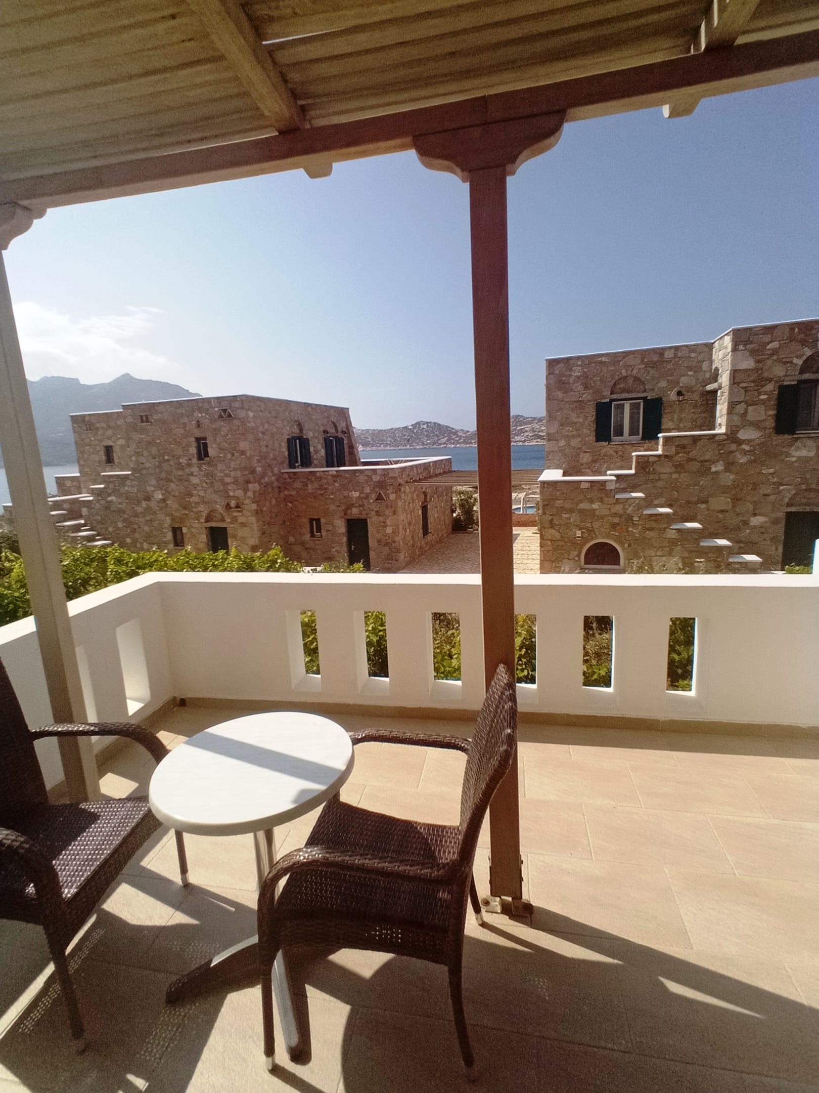 Standard Apartment Ground Floor with Side Sea View