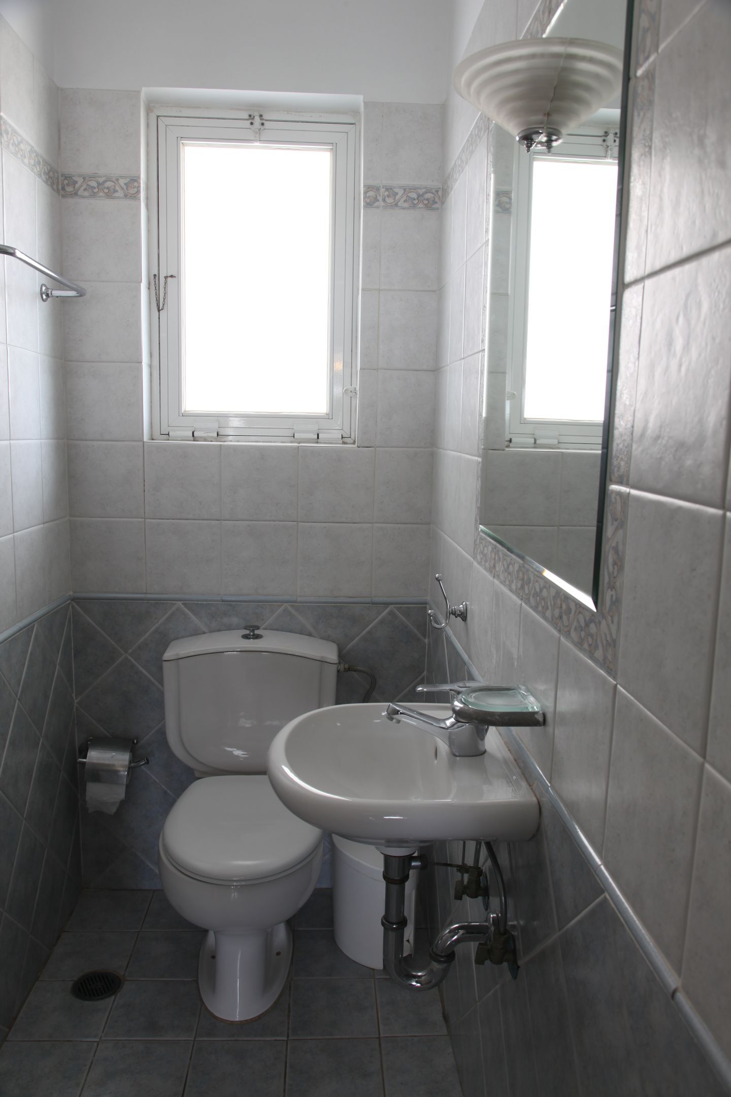 Unique flat with sea view – Aiantos 3 Palio Faliro