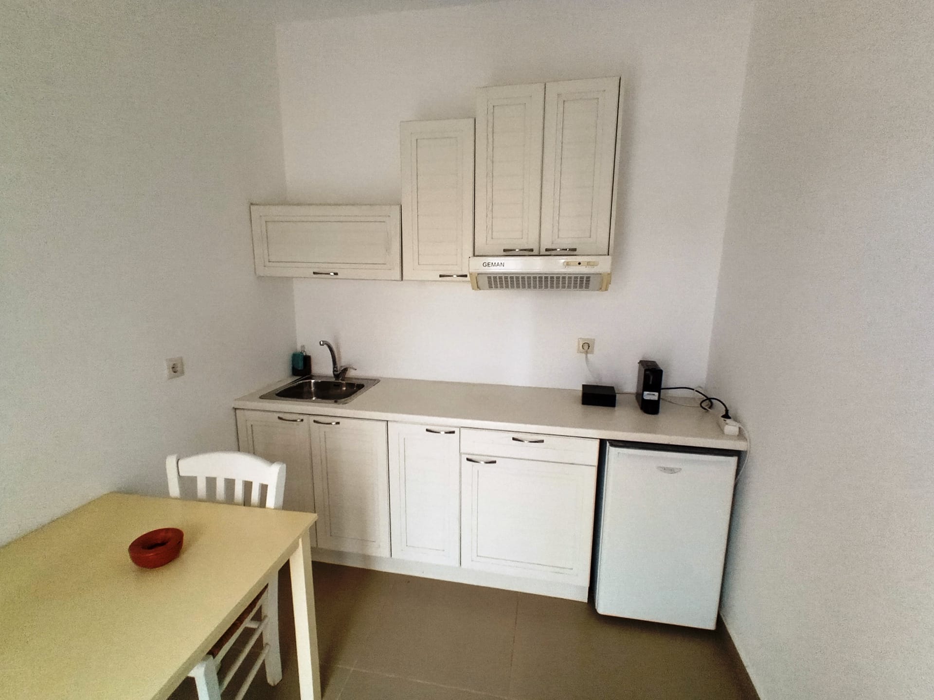 Superior Apartment First Floor with Sea View - Rear