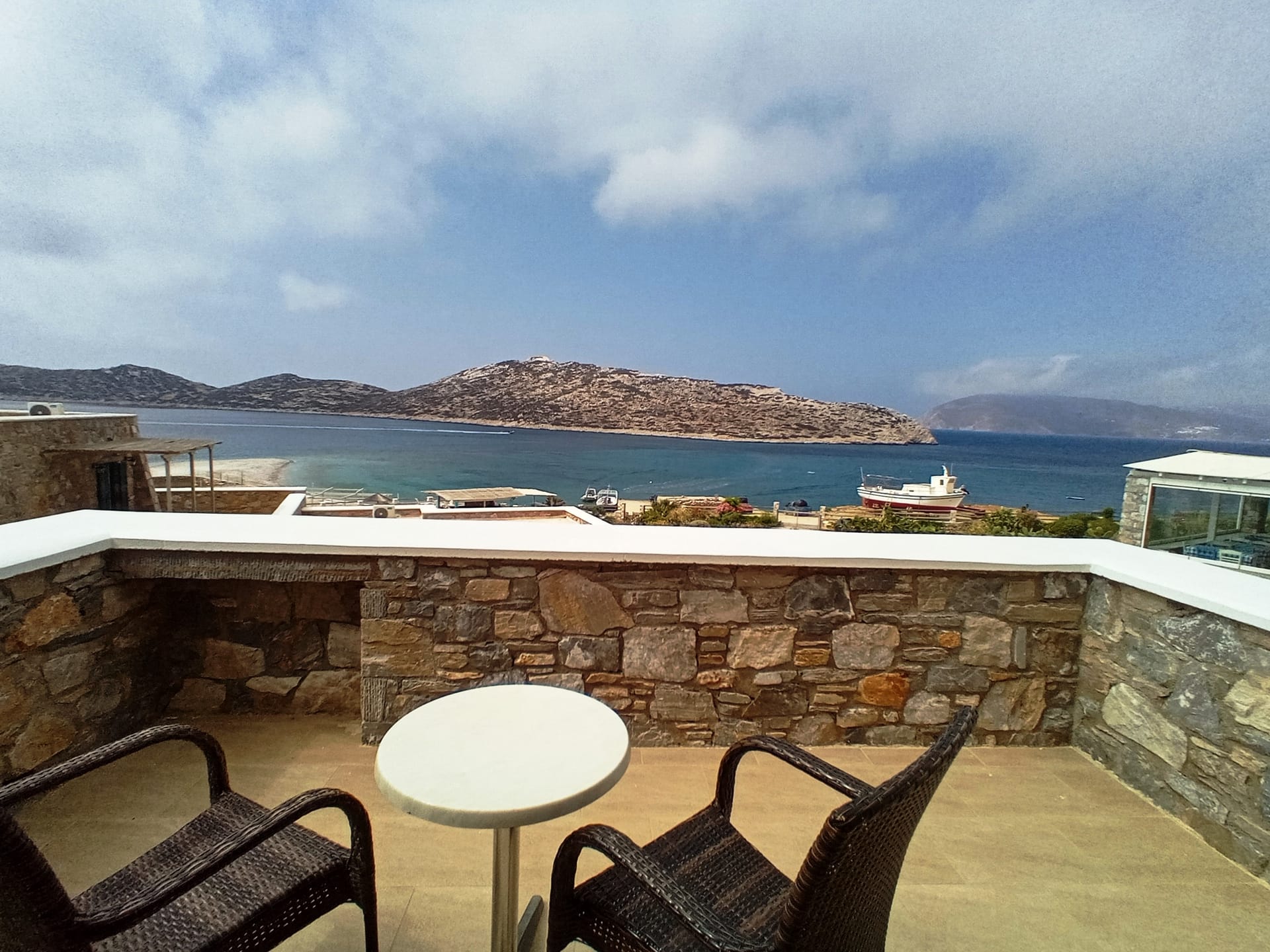 Superior Apartment First Floor with Sea View - Rear