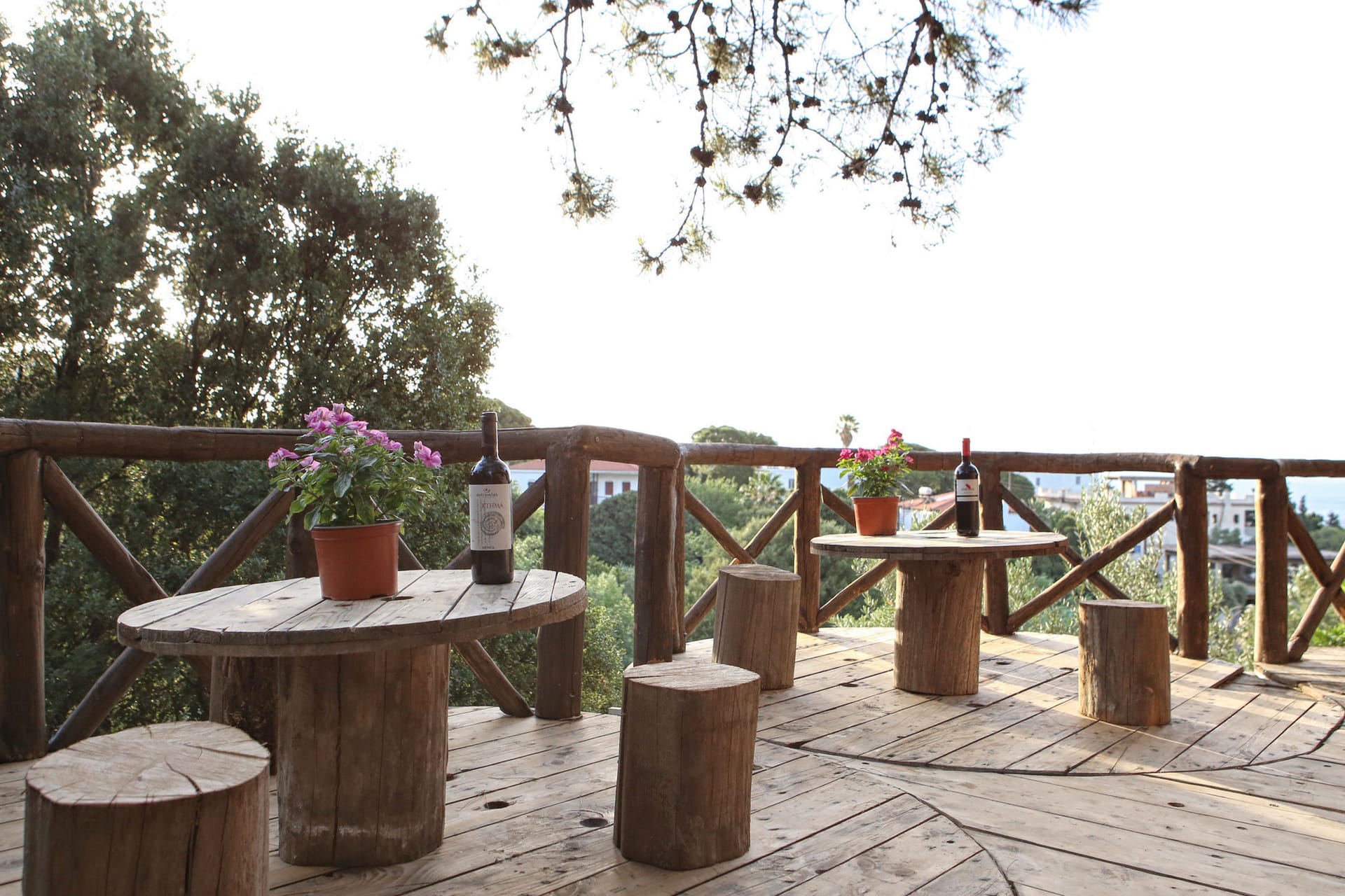 Deluxe Bungalow with Sea View Tree House