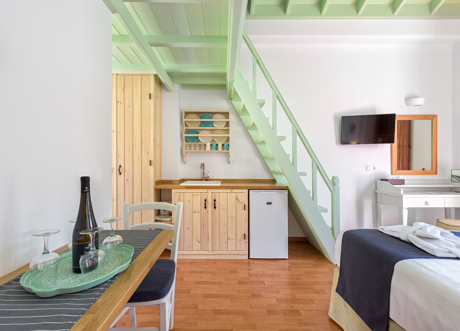 Family Apartment with Sea View