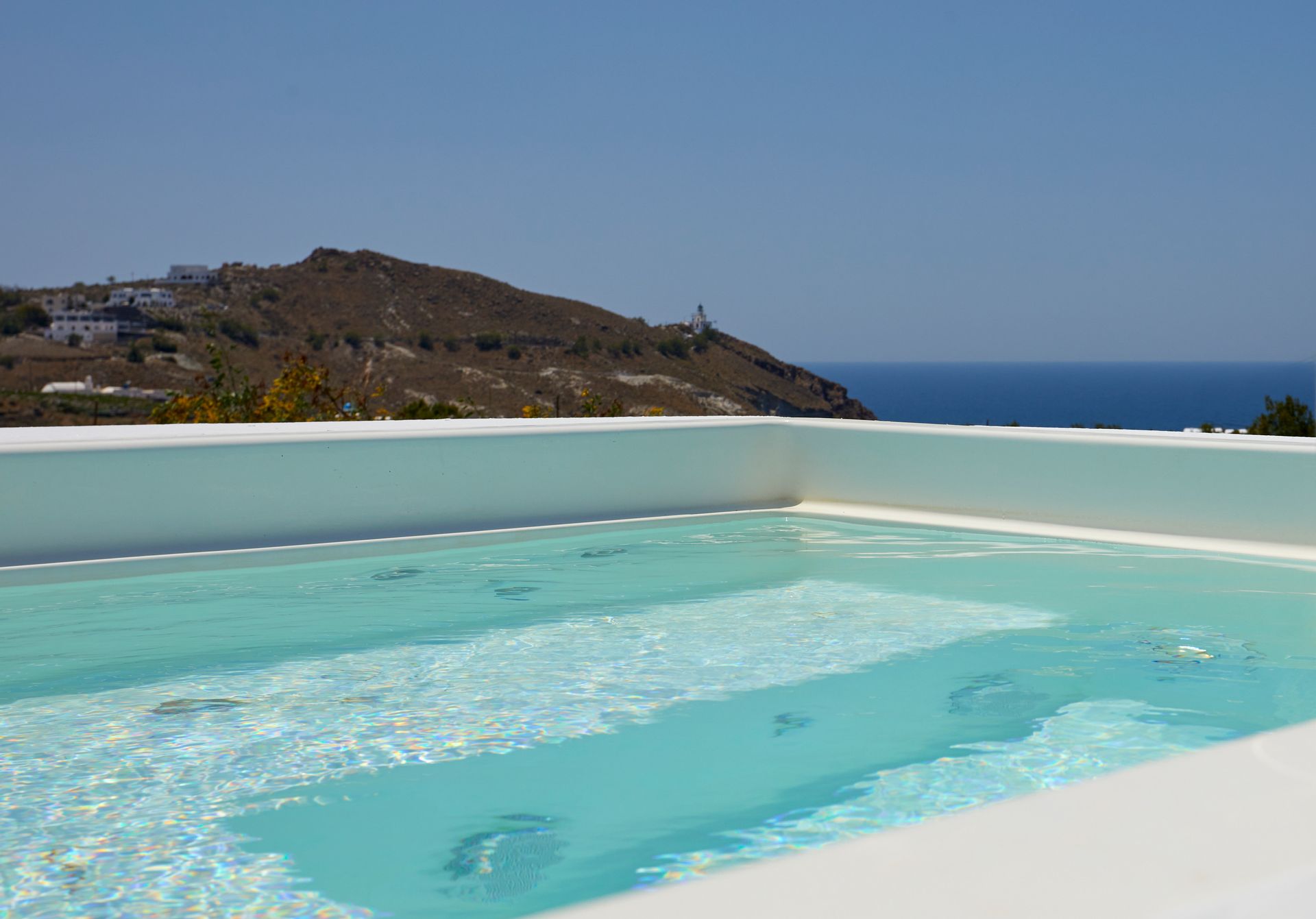 Deluxe Room with hot tub and sea view
