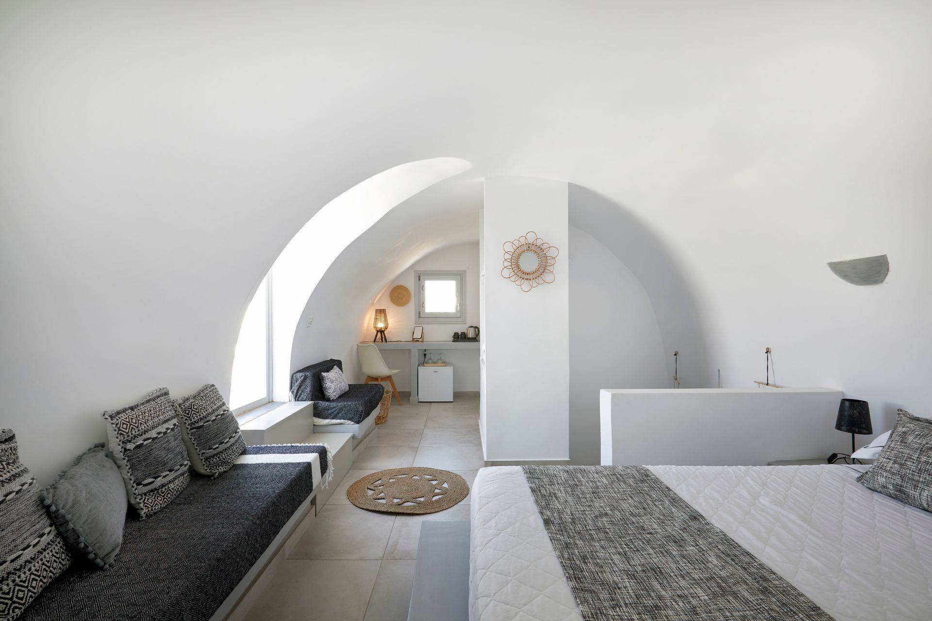 Exclusive Suite with hot tub and sea view