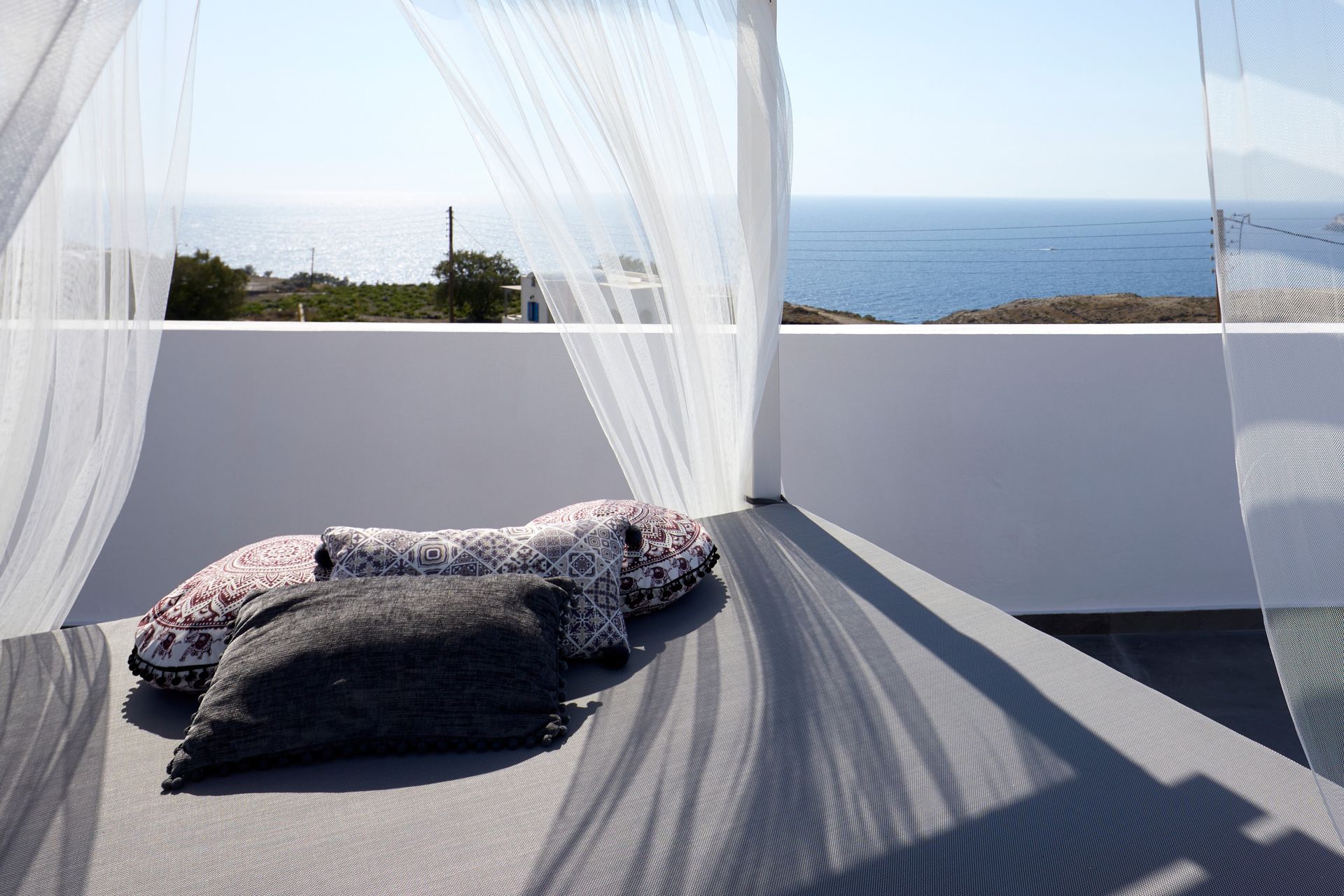 Exclusive Suite with hot tub and sea view