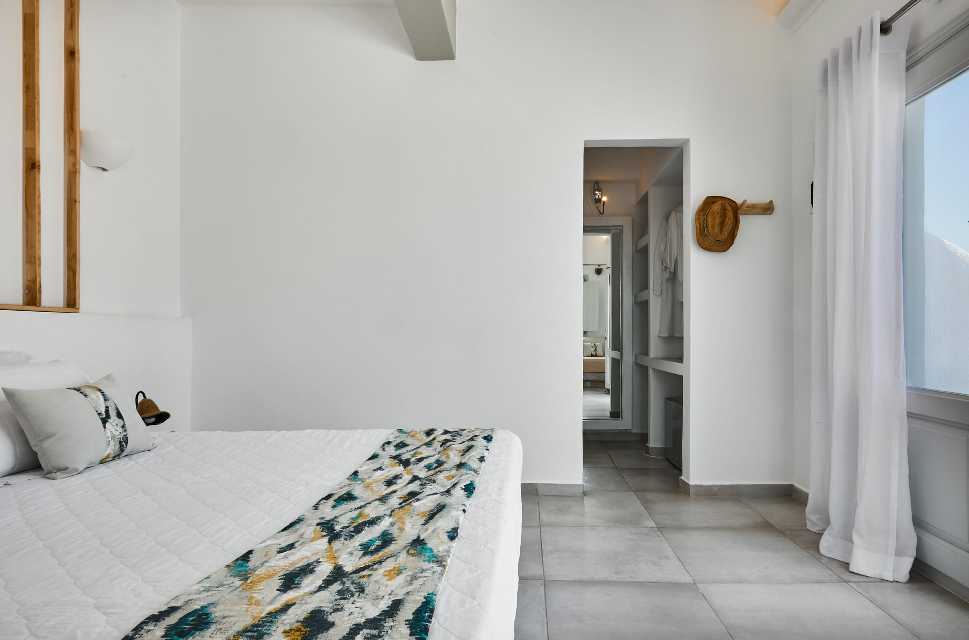 Deluxe Suite with plunge pool and sea view