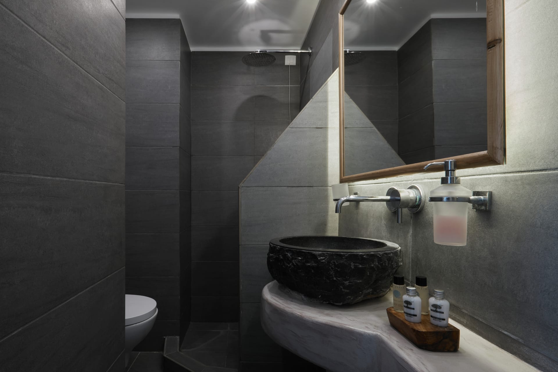 Deluxe Suite with plunge pool and sea view