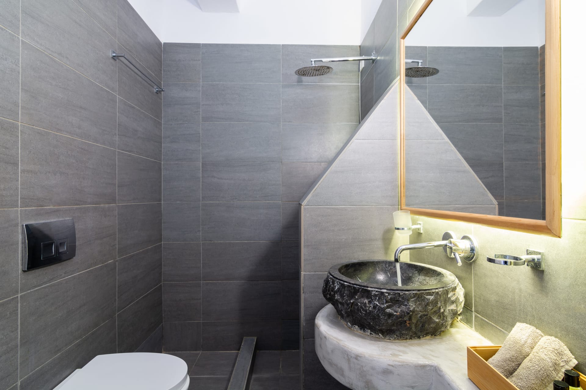 Deluxe Suite with plunge pool and sea view