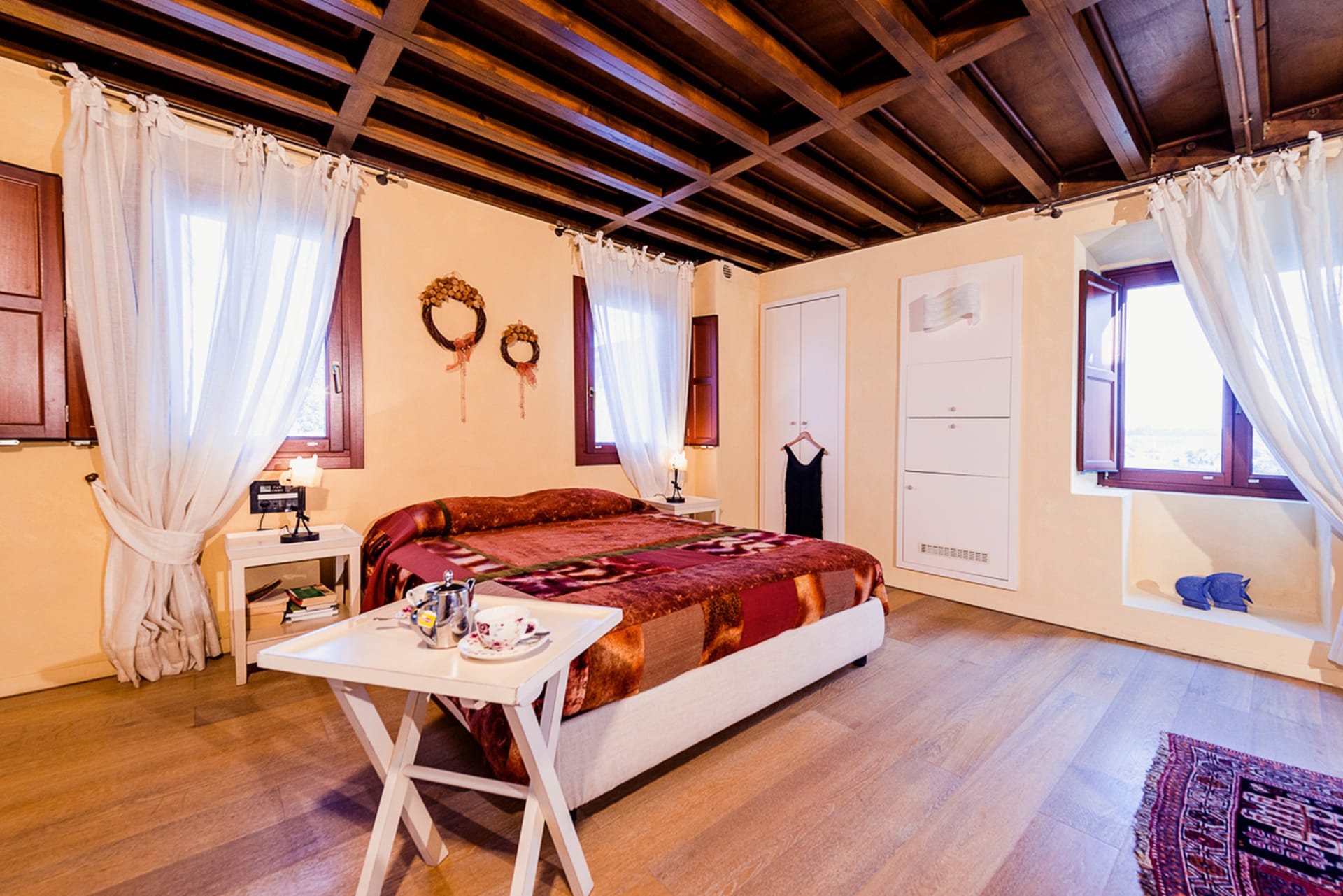 Thalassa Family Deluxe Suite with Jetted Shower &amp; Sea View 75m²