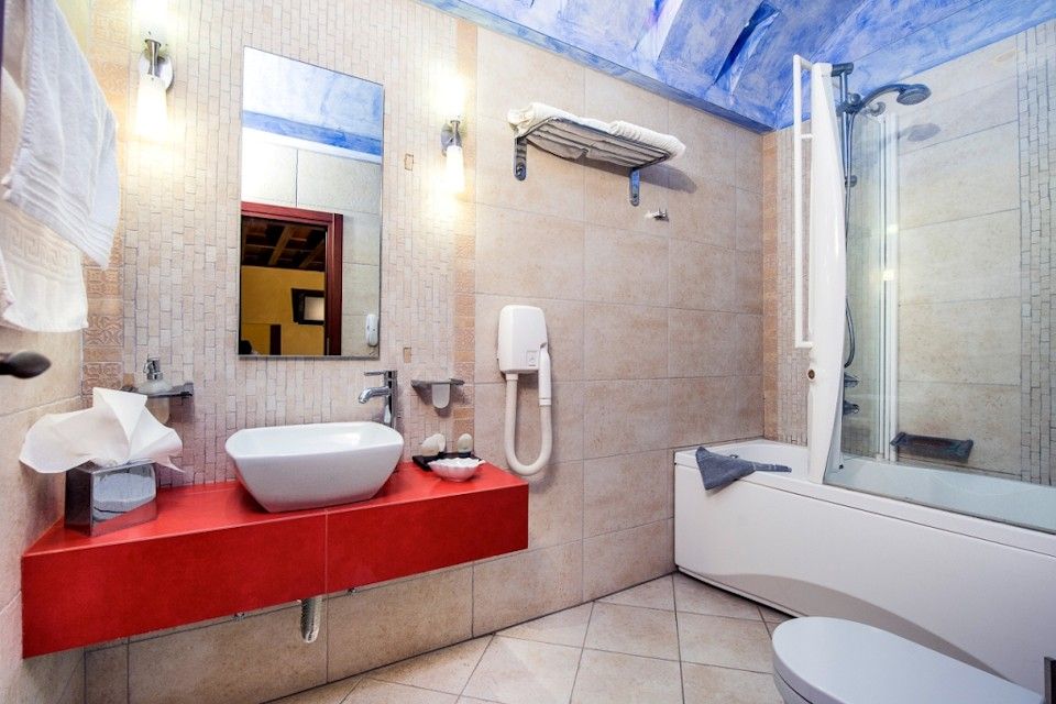 Thalassa Family Deluxe Suite with Jetted Shower &amp; Sea View 75m²