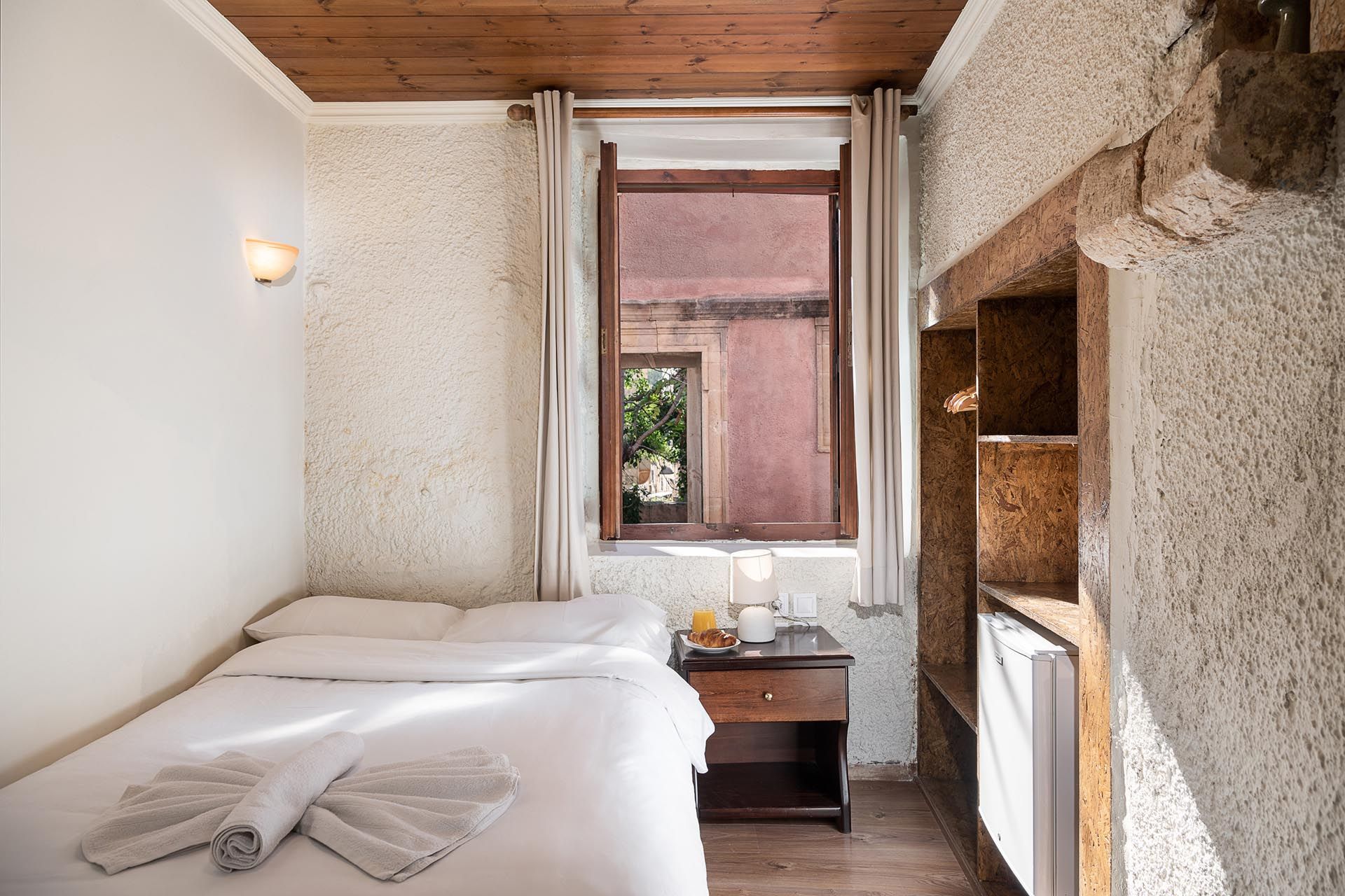 Eco Single with Old Town View