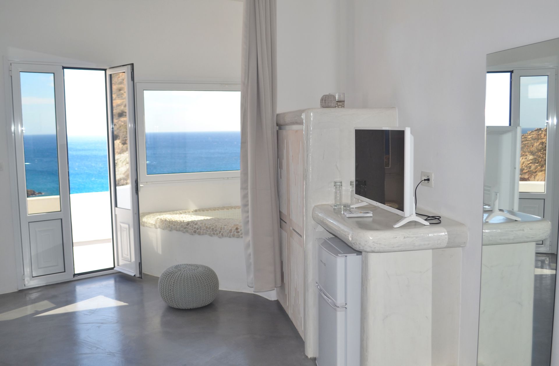 Bliss Suite | Sea &amp; Sunset View