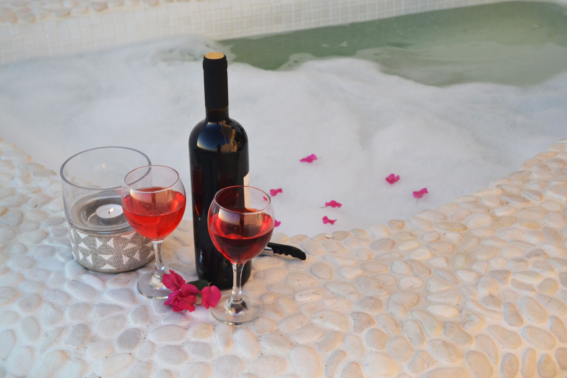 Divine Suite Outdoor Bath Tub | Sea &amp; Sunset View