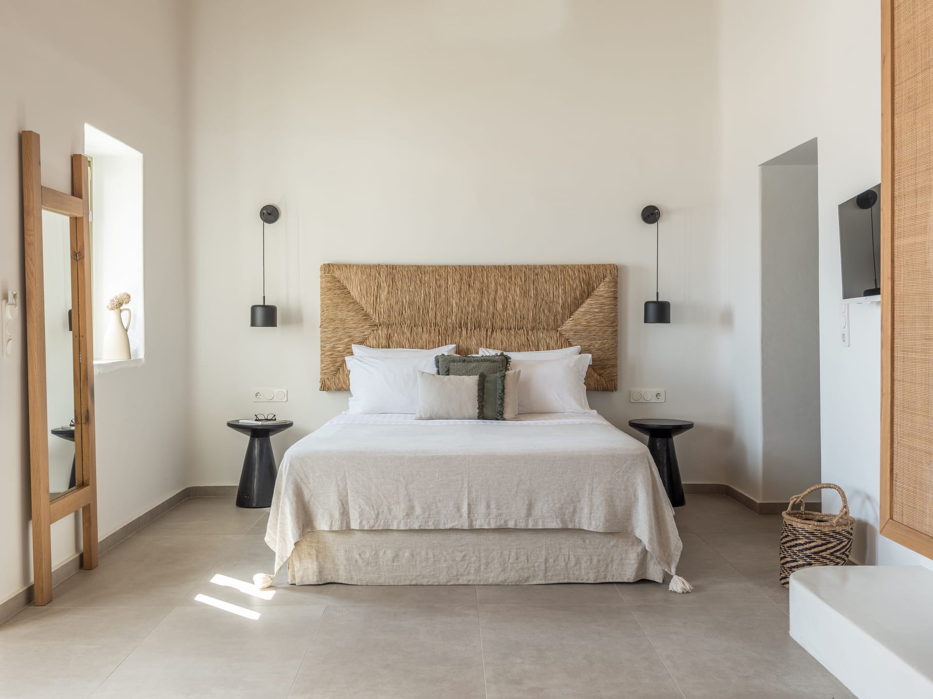 Deluxe Apartment - located at Chora (Astypalaia)