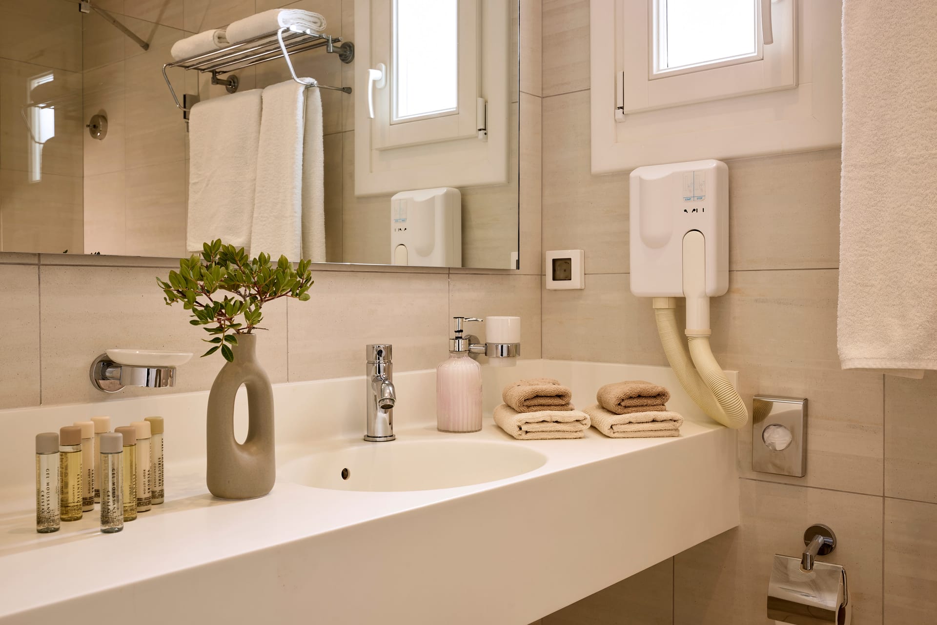 Petite Double Room | Upper Floor with Sea View