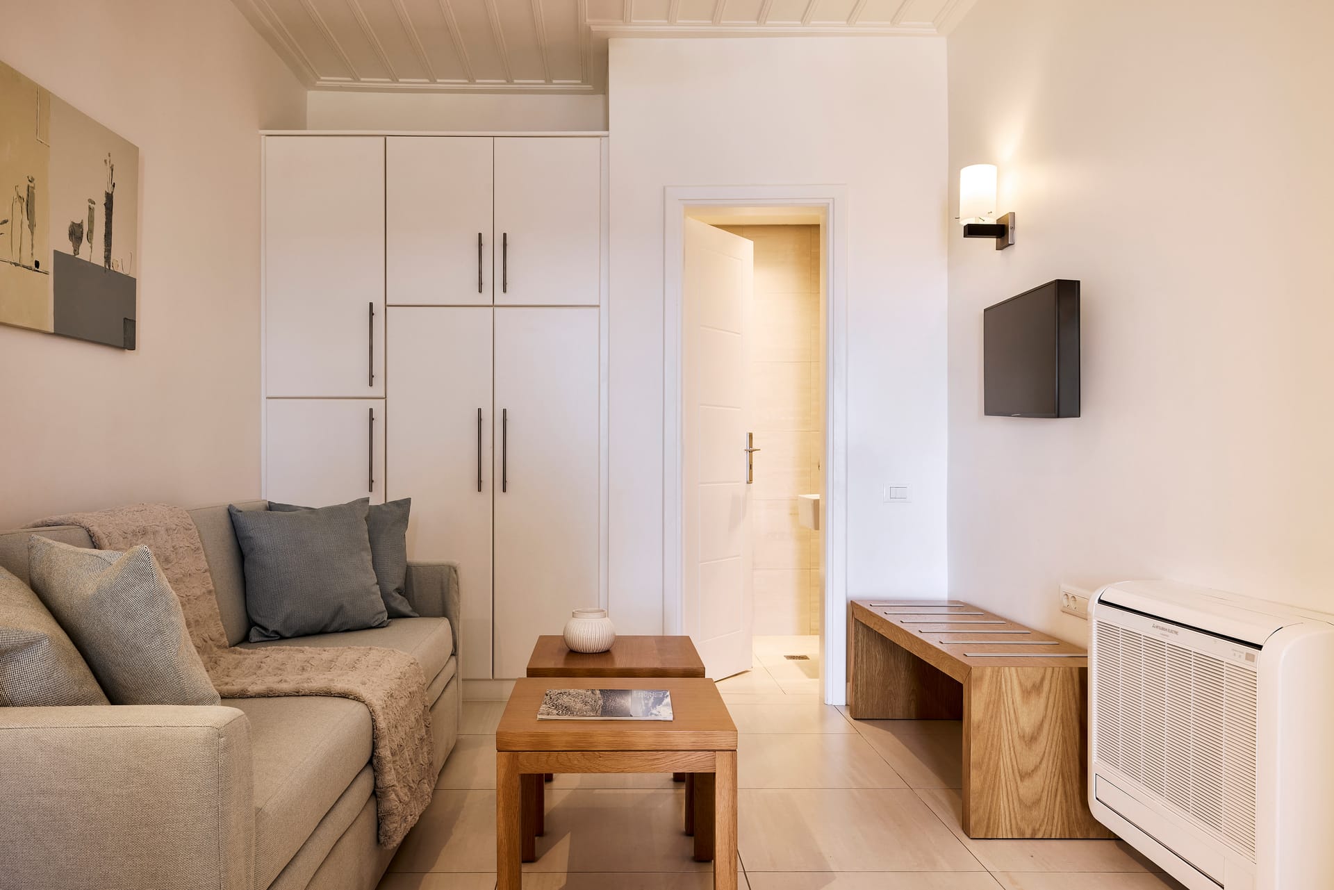 Deluxe Suite | Pool Side with Sea View