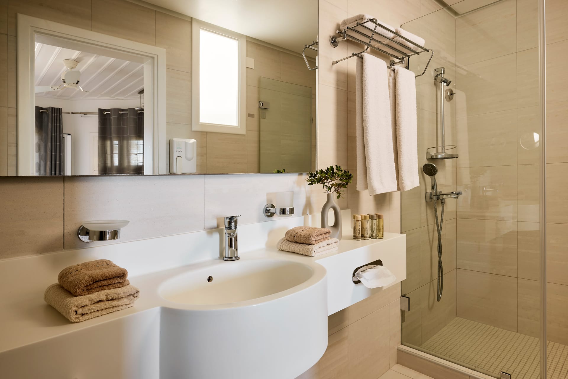 Deluxe Suite | Pool Side with Sea View