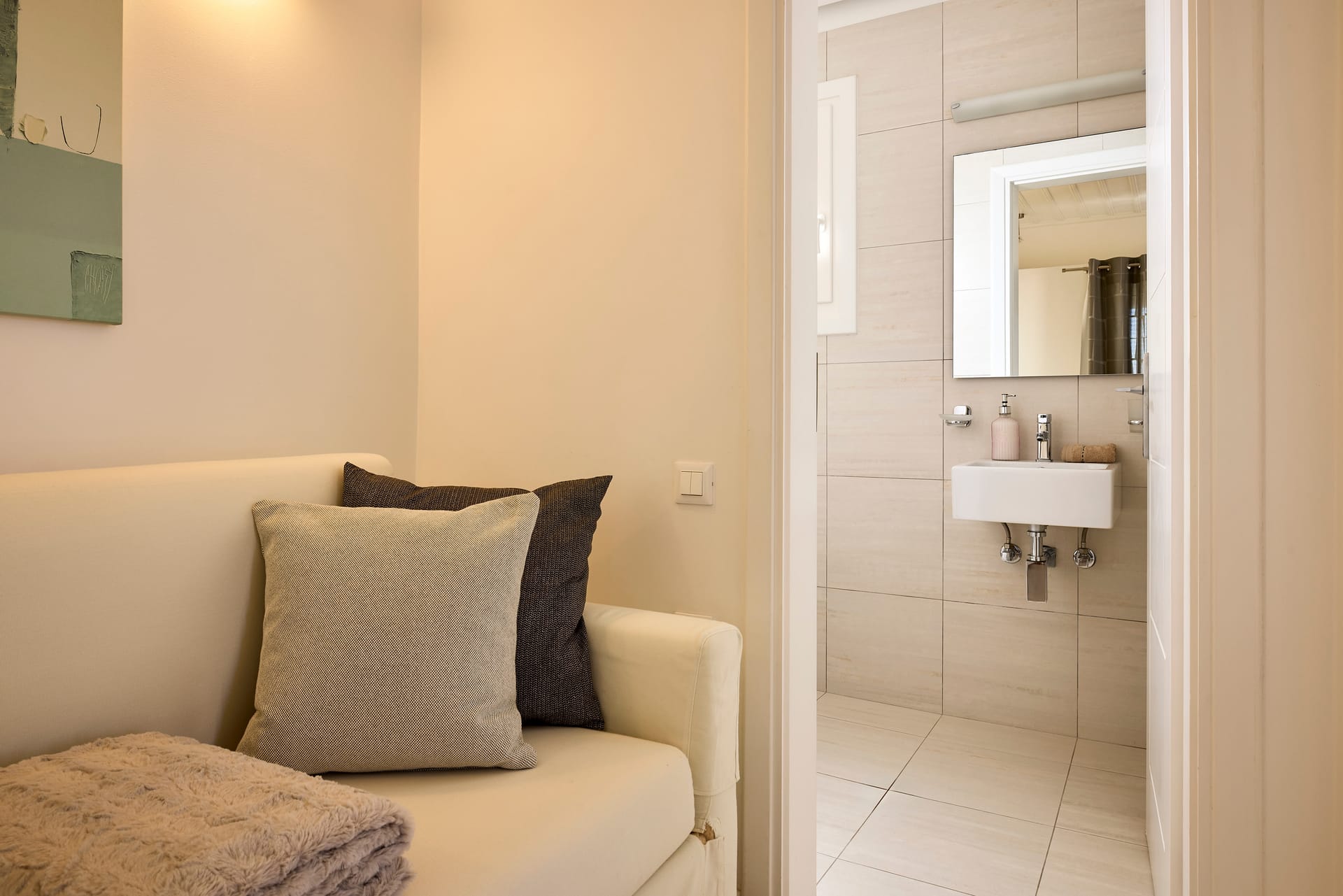 Superior Suite | Upper Floor with Sea View