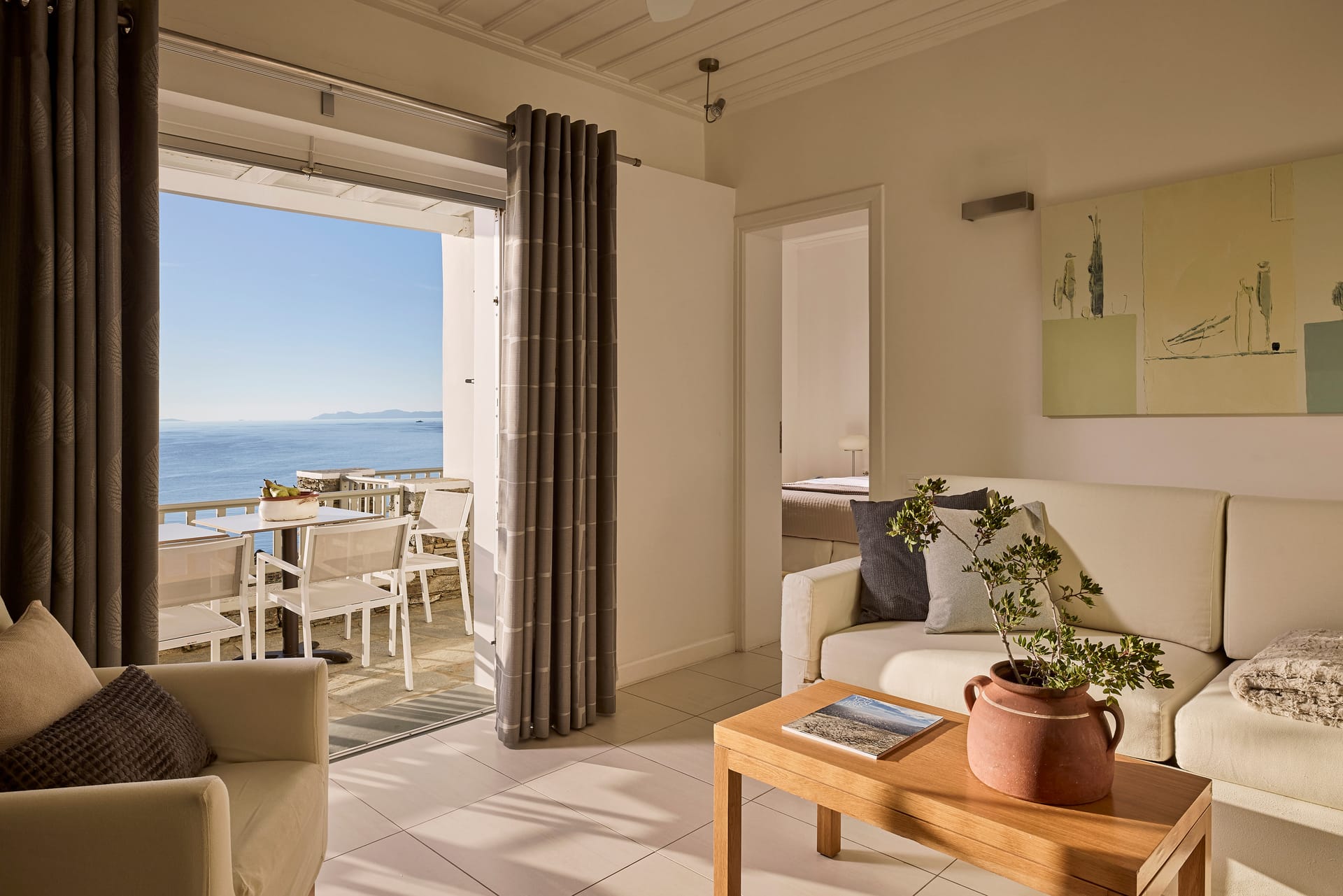 Superior Suite | Upper Floor with Sea View